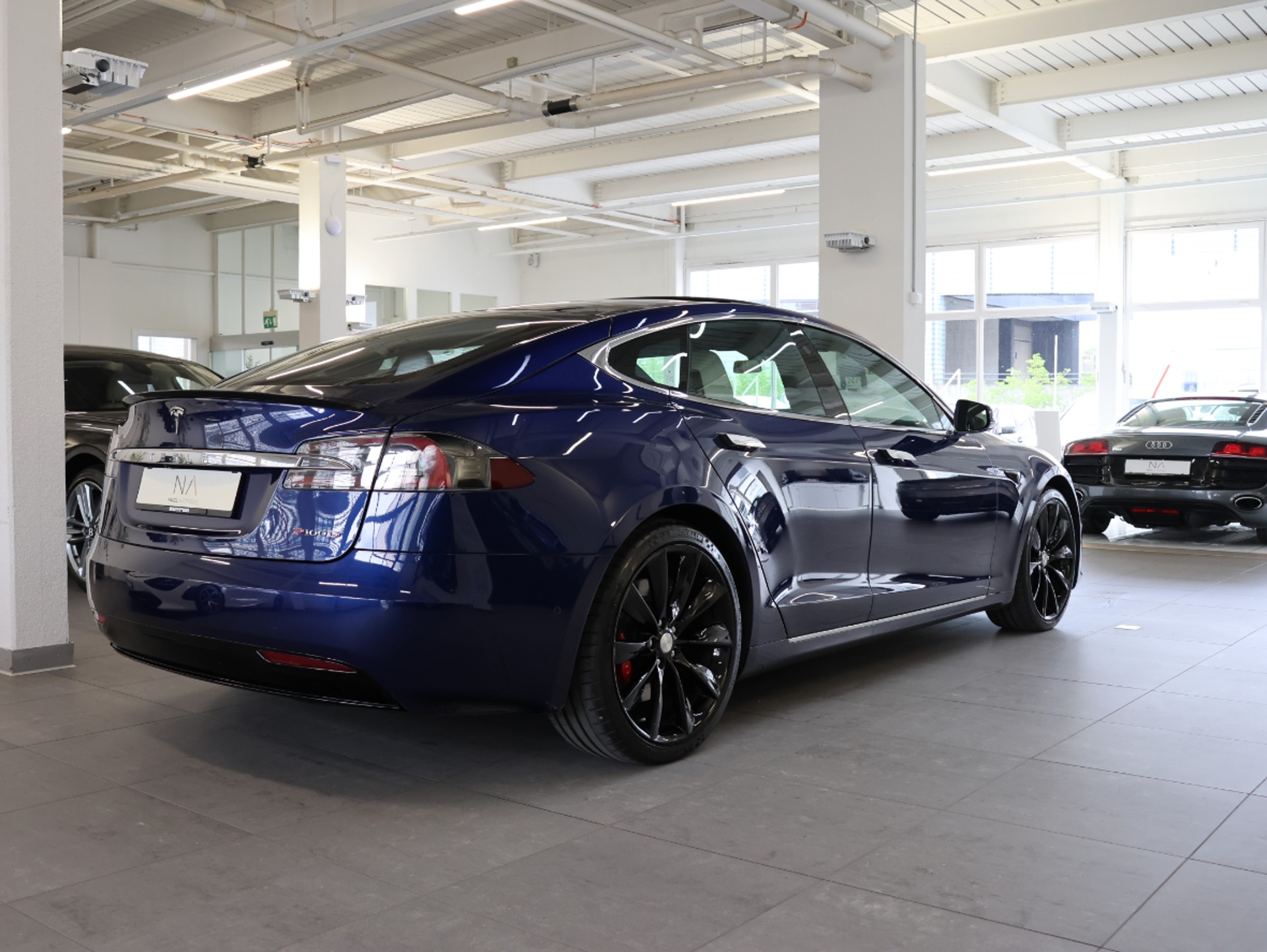TESLA Model S 100 D Performance *Autopilot* *Panoramadach* *360 Kamera*-image-5