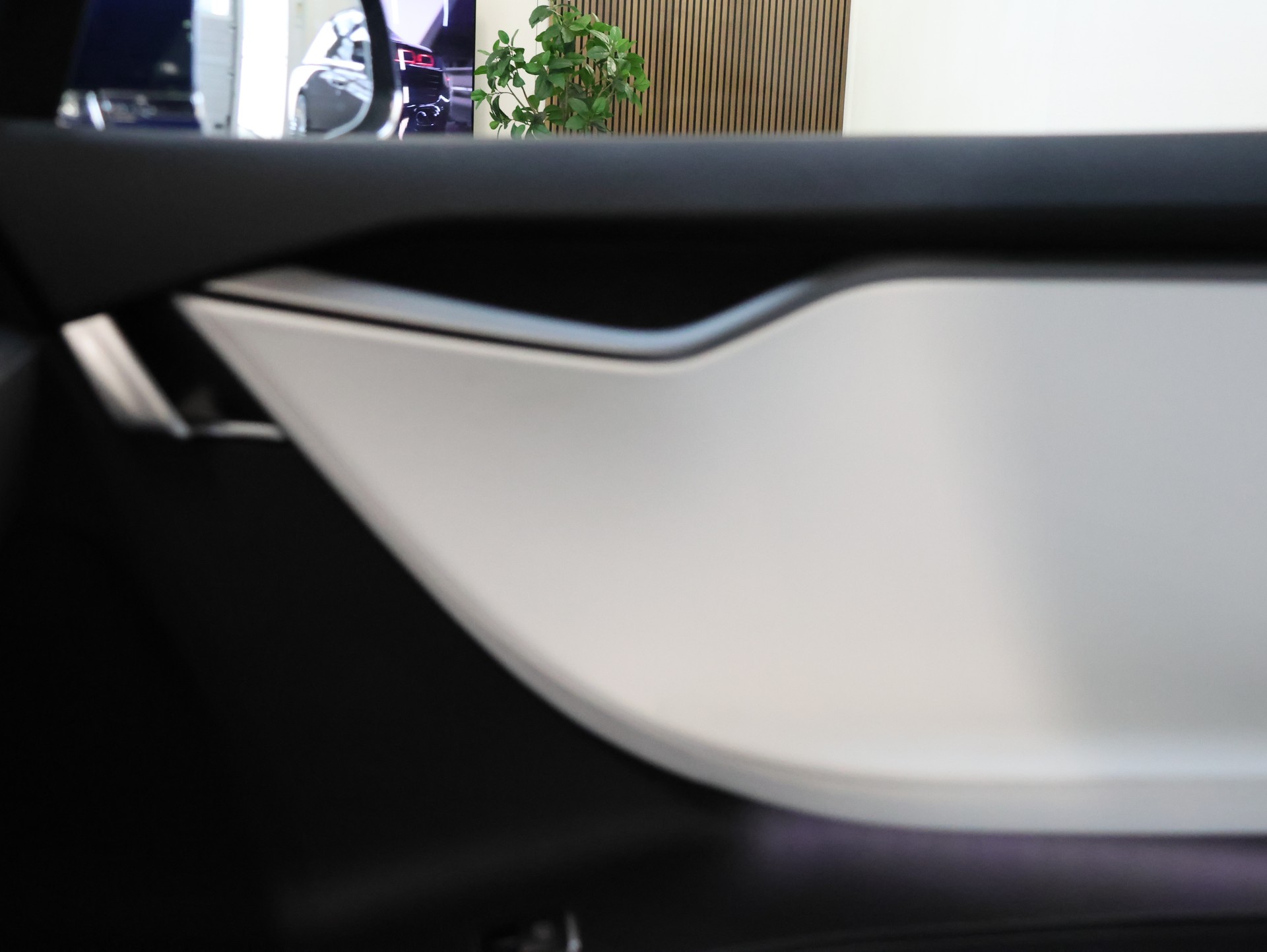 TESLA Model S 100 D Performance *Autopilot* *Panoramadach* *360 Kamera*-image-30