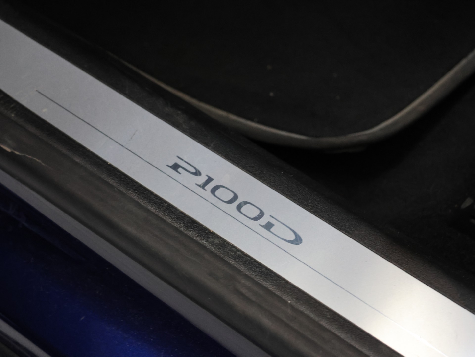 TESLA Model S 100 D Performance *Autopilot* *Panoramadach* *360 Kamera*-image-18