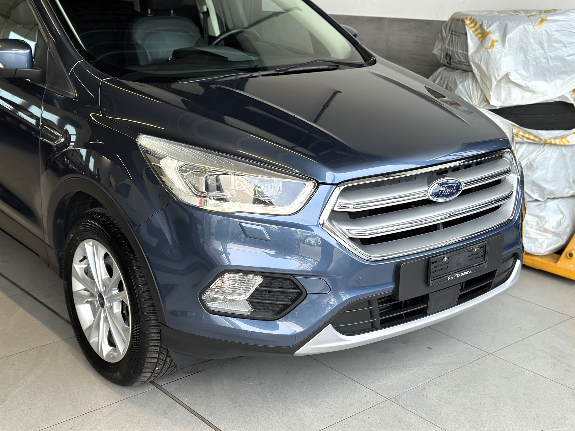 FORD Kuga 1.5 TDCi Titanium 2WD PowerShift-image-1