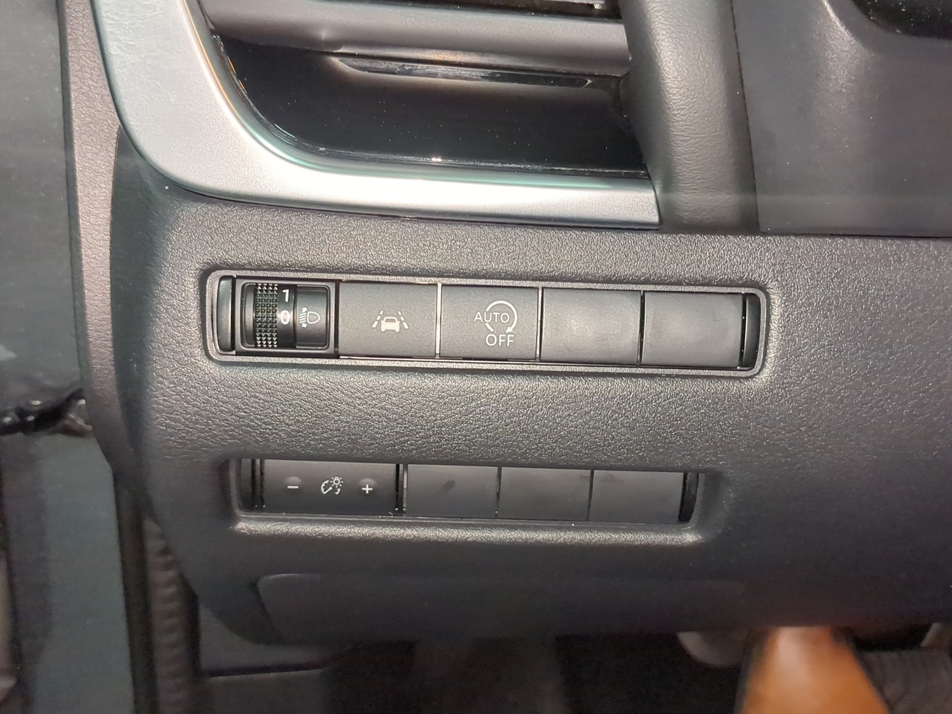 NISSAN Qashqai 1.3 DIG-T MHEV N-Connecta Xtronic 4x4-image-18
