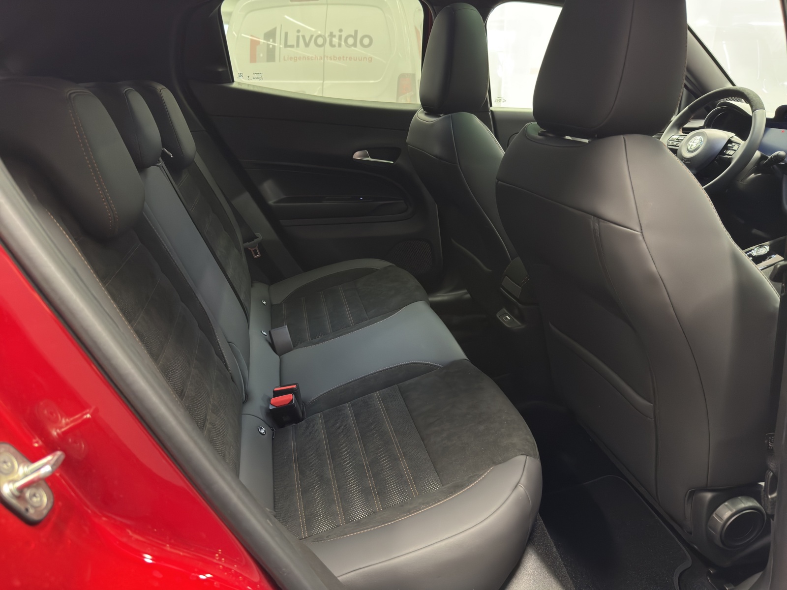 ALFA ROMEO Junior 1.2 Intensa Sky-image-9