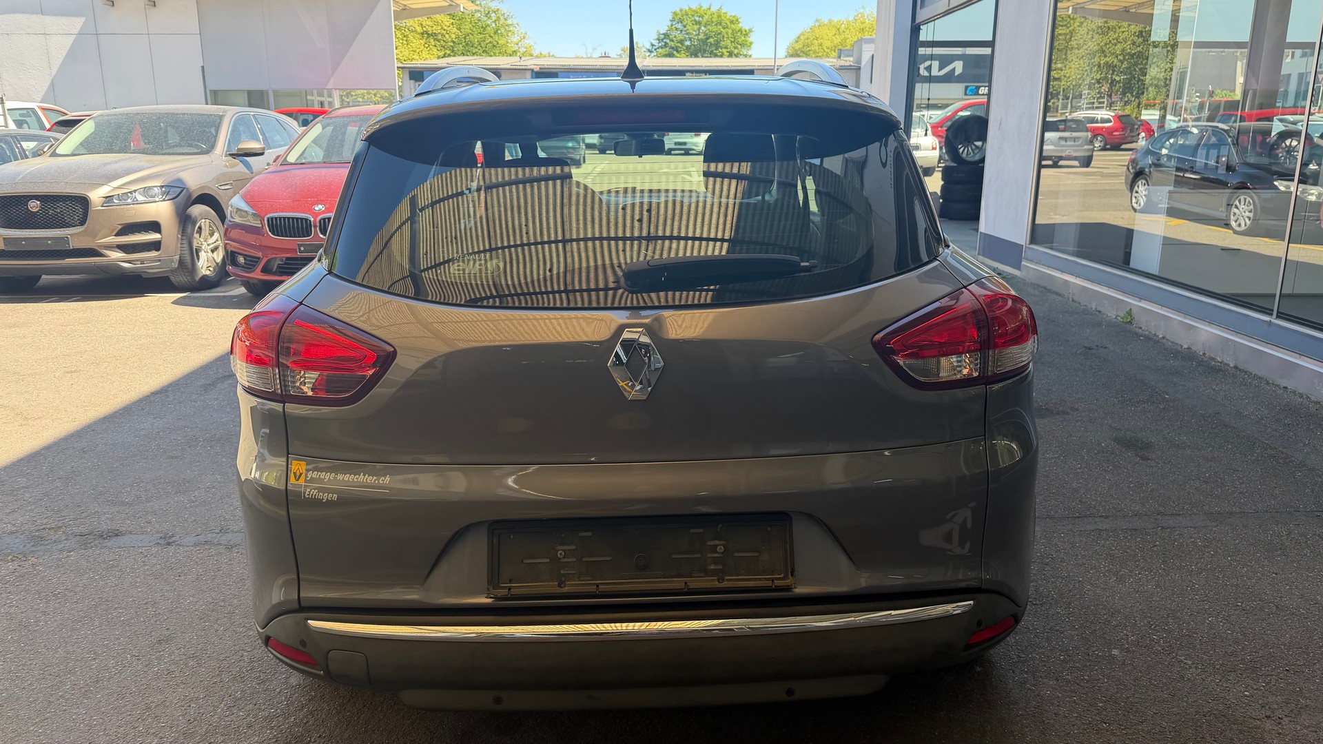 RENAULT Clio Grandtour 1.2 16V T Swiss Edition EDC-image-4