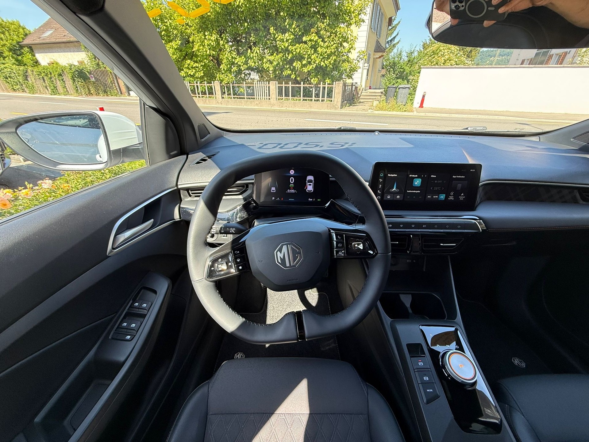 MG 3 1.5 Hybrid Luxury Aut.-image-13