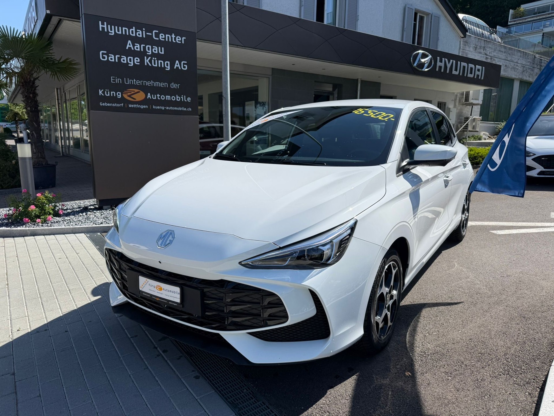 MG 3 1.5 Hybrid Luxury Aut.-image-0
