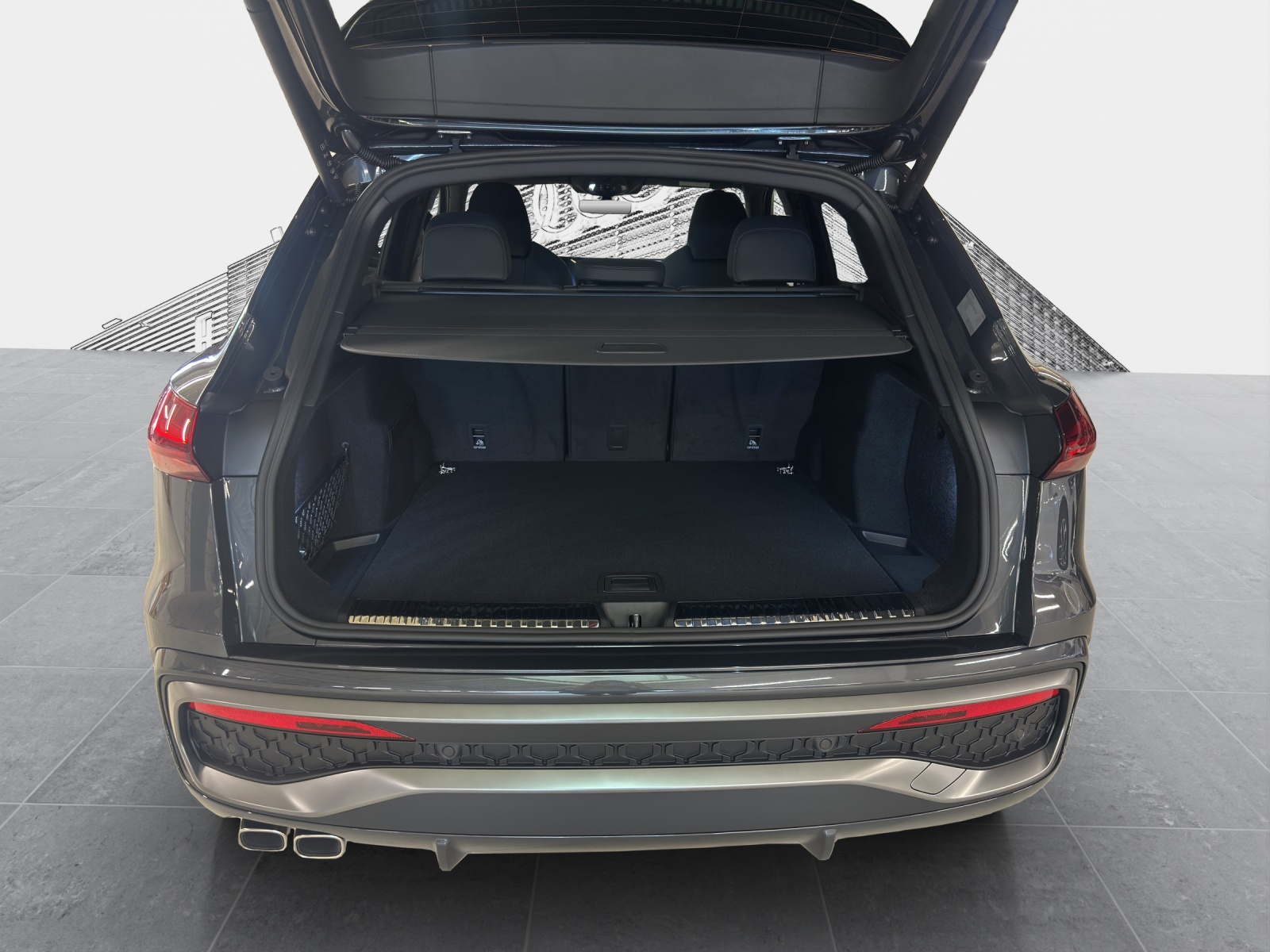 AUDI Q5 TDI quattro 220 kW S-tronic-image-12