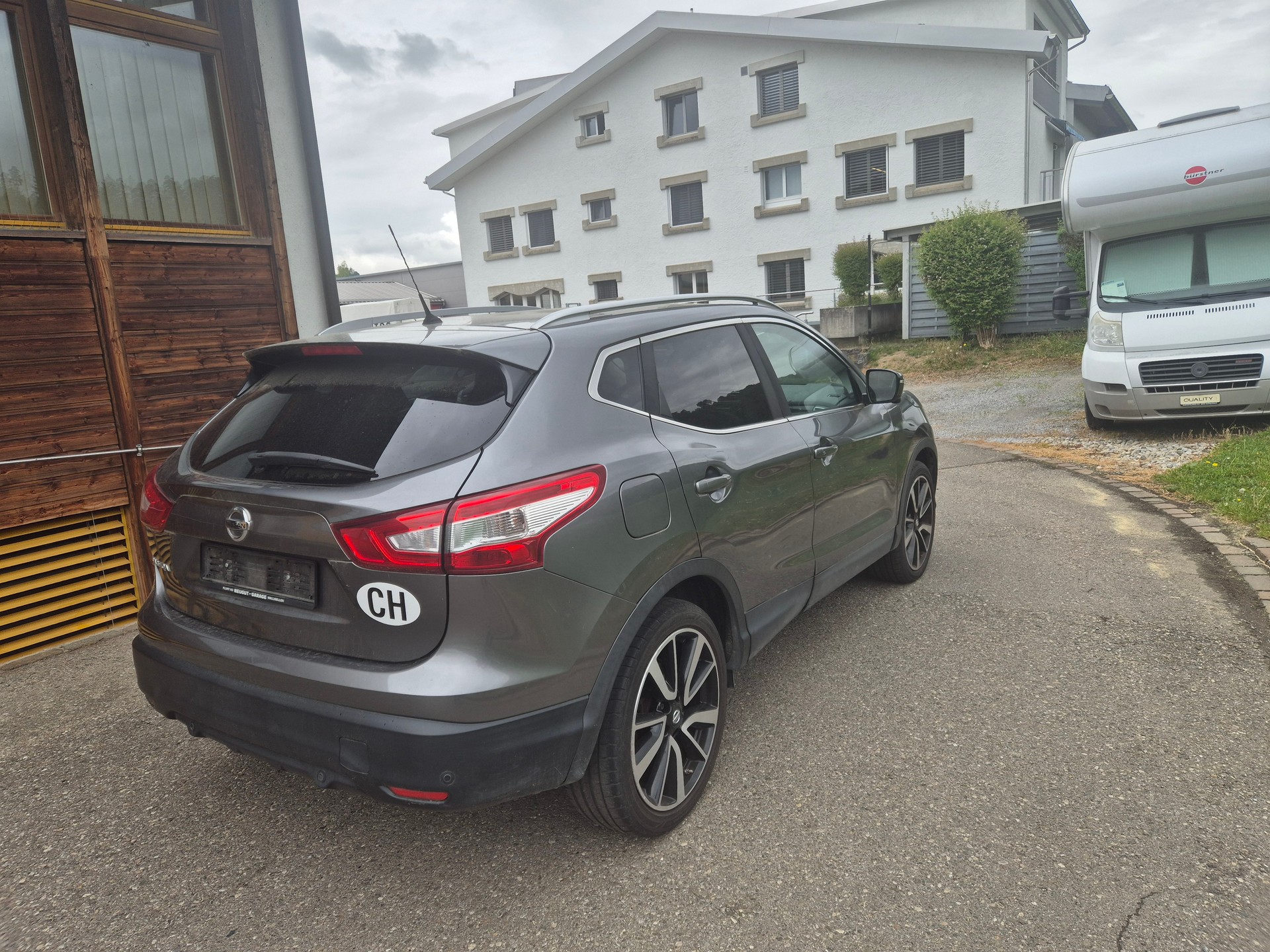NISSAN Qashqai 1.6 dCi 360° Xtronic CVT-image-3
