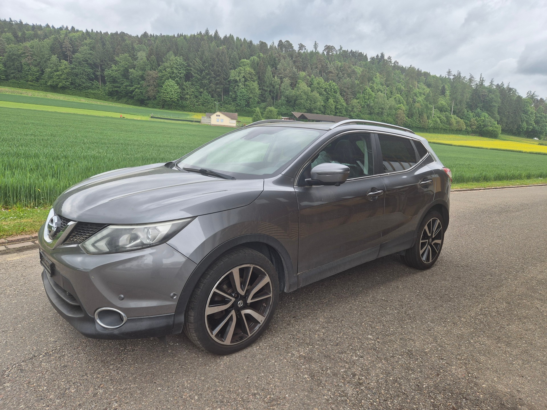 NISSAN Qashqai 1.6 dCi 360° Xtronic CVT-image-10