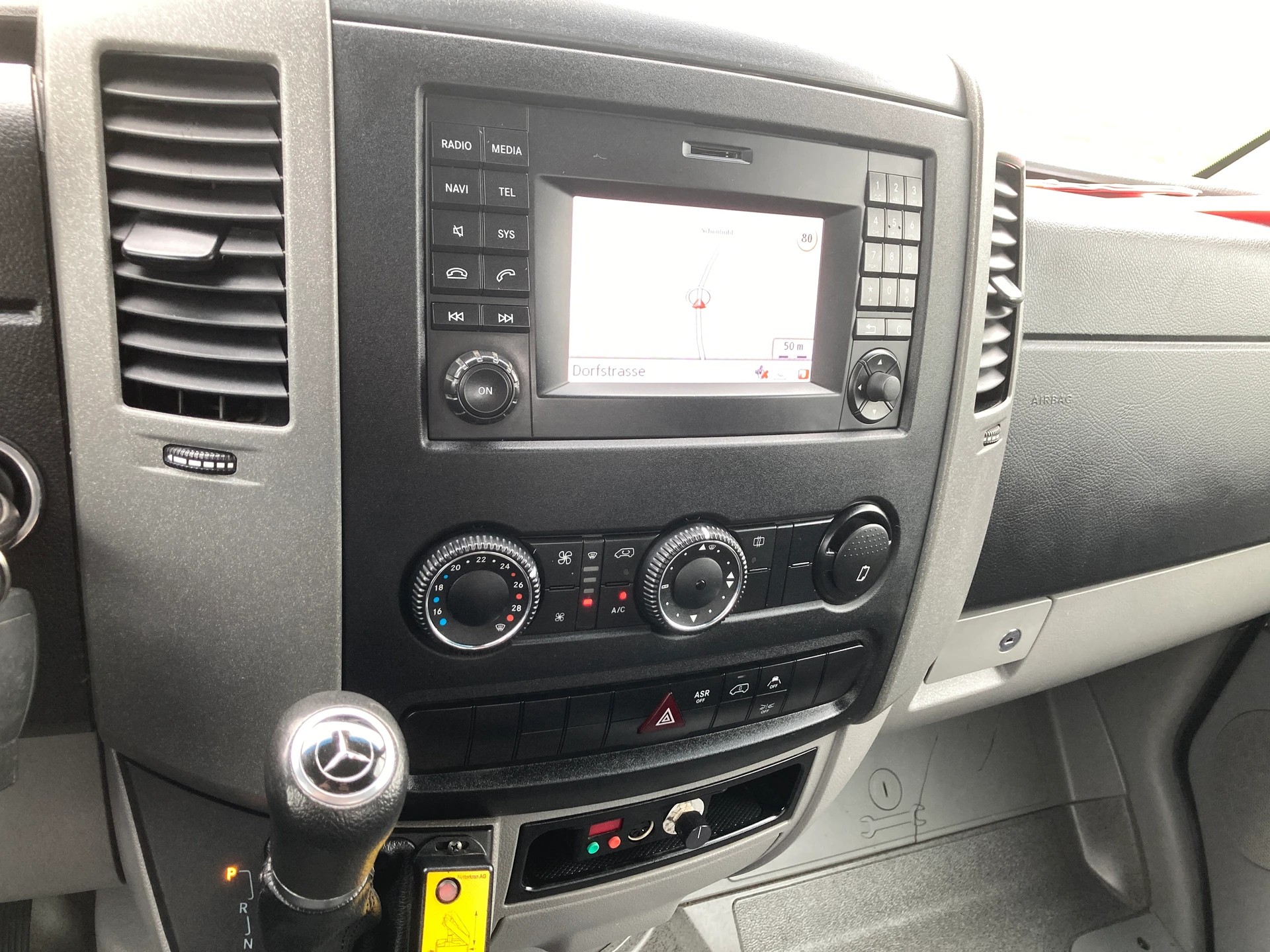 MERCEDES-BENZ Sprinter 316 CDI Standard 4x4 Automat **Brücke mit Kran und Seilwinde**-image-10