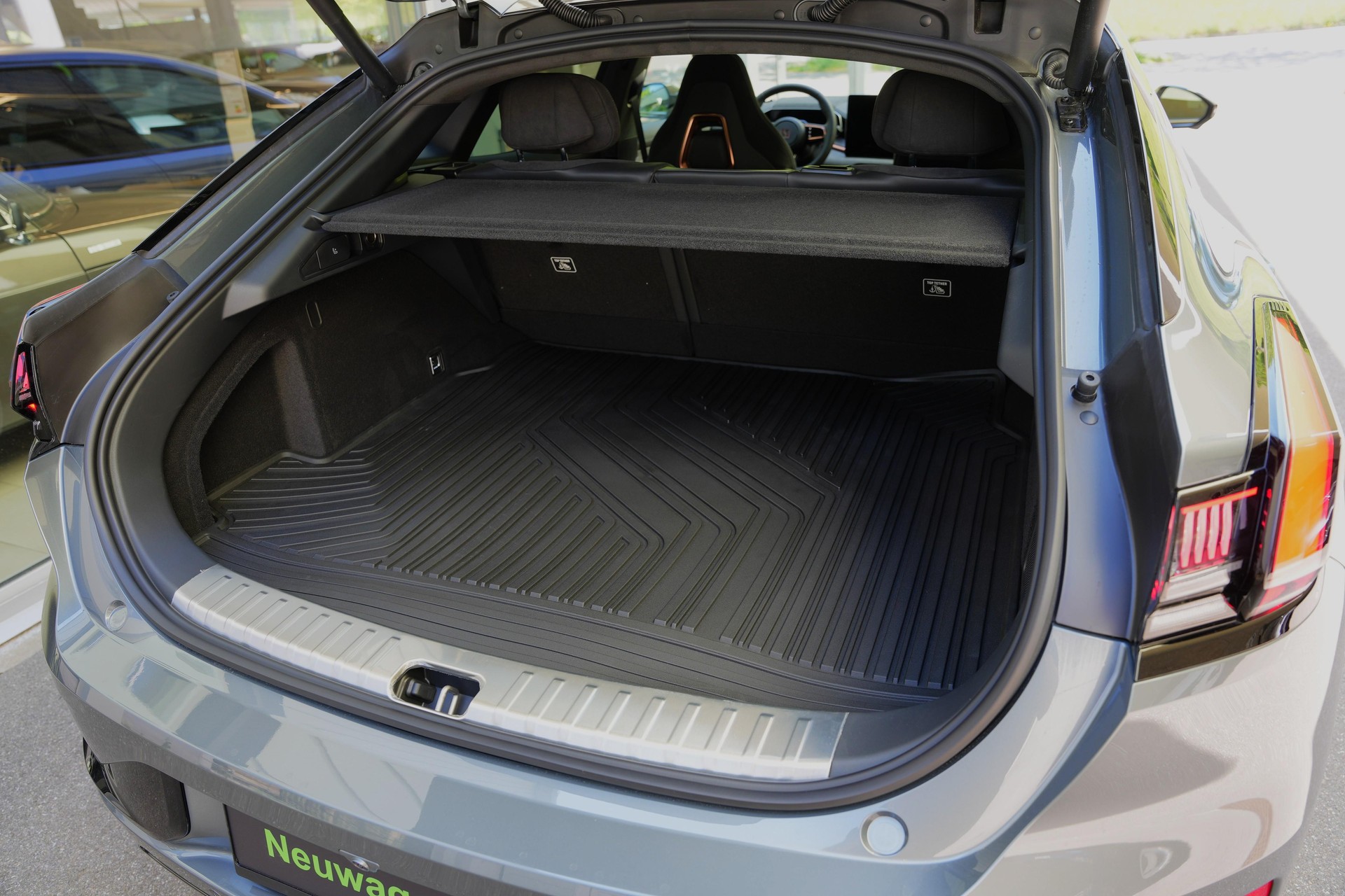 ZEEKR 001 Privilege AWD-image-8
