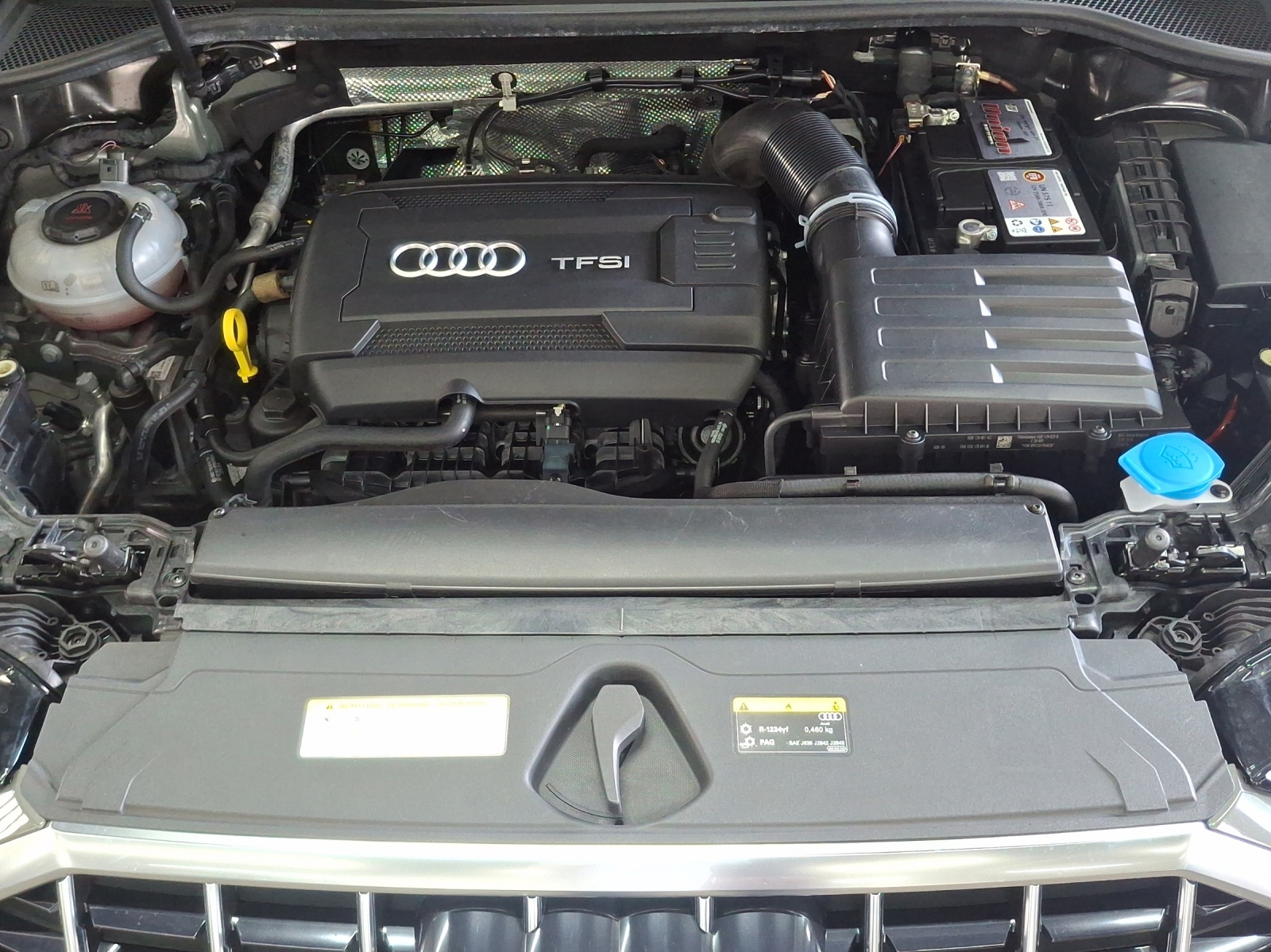 AUDI Q3 40 TFSI advanced quattro S-tronic-image-13