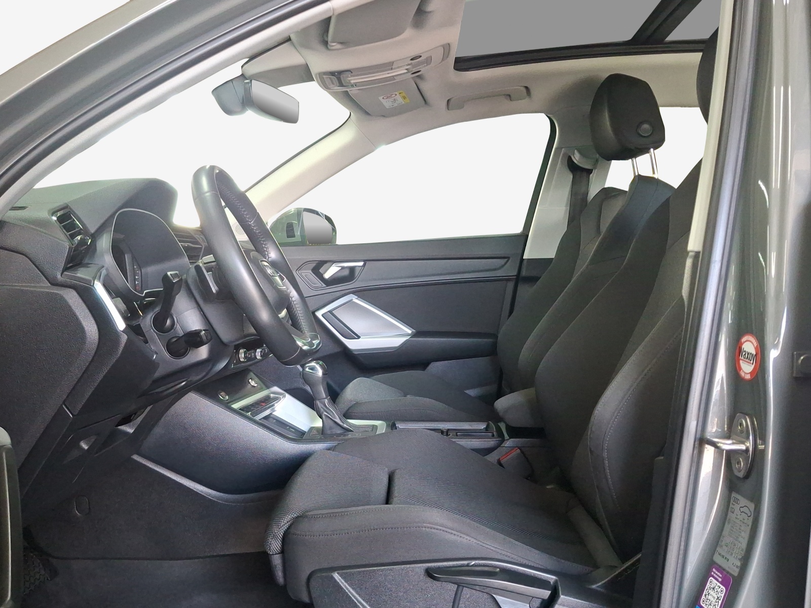 AUDI Q3 40 TFSI advanced quattro S-tronic-image-7