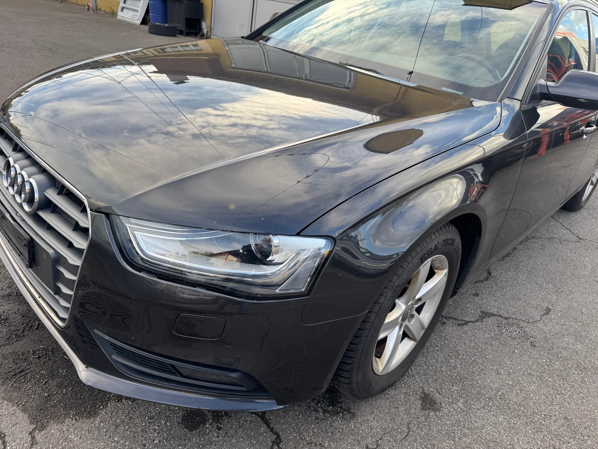 AUDI A4 Avant 1.8 TFSI-image-2