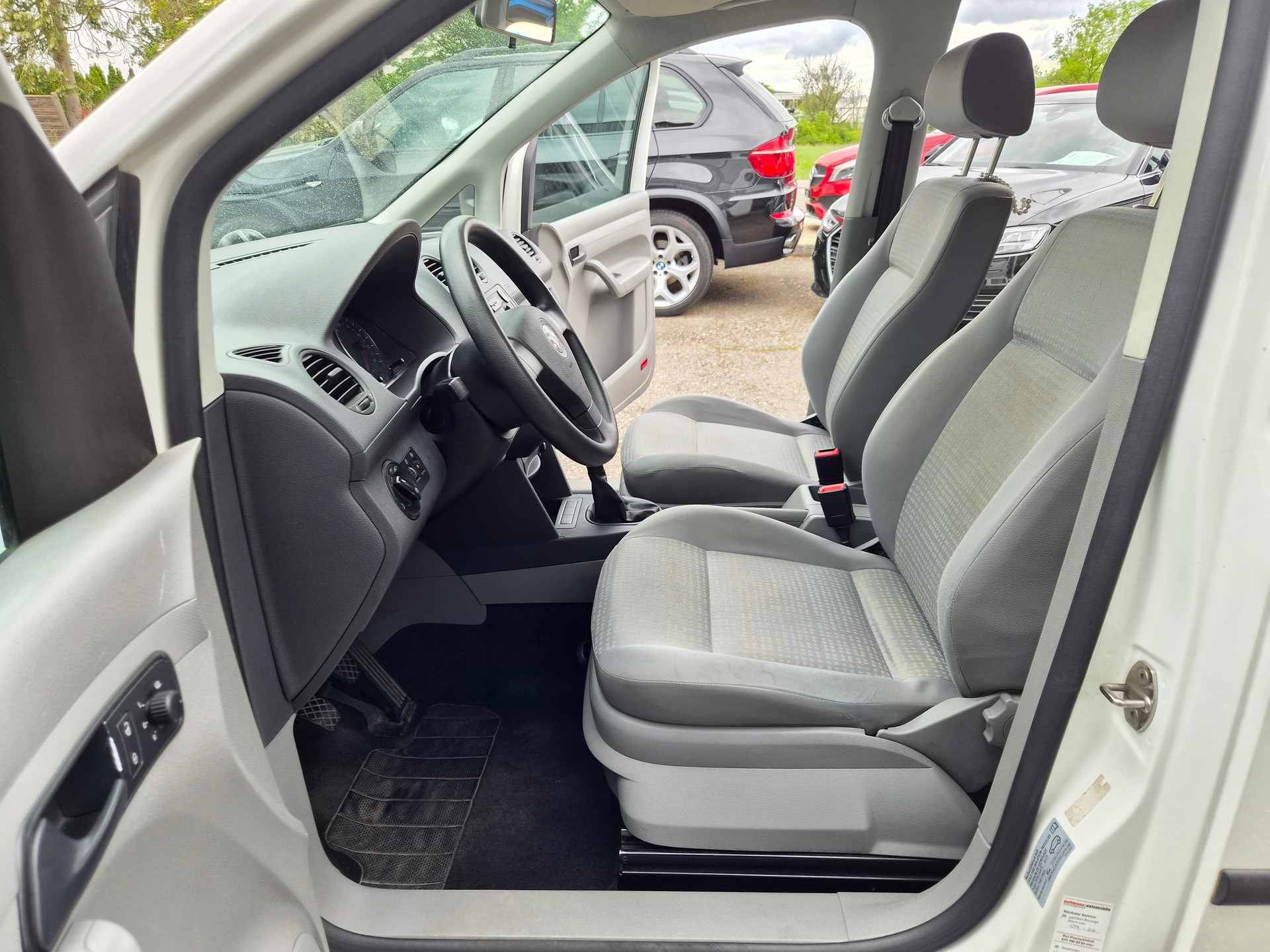 VW Caddy 2.0 EcoFuel-image-7