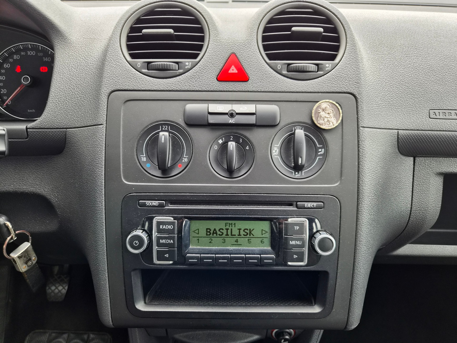 VW Caddy 2.0 EcoFuel-image-16
