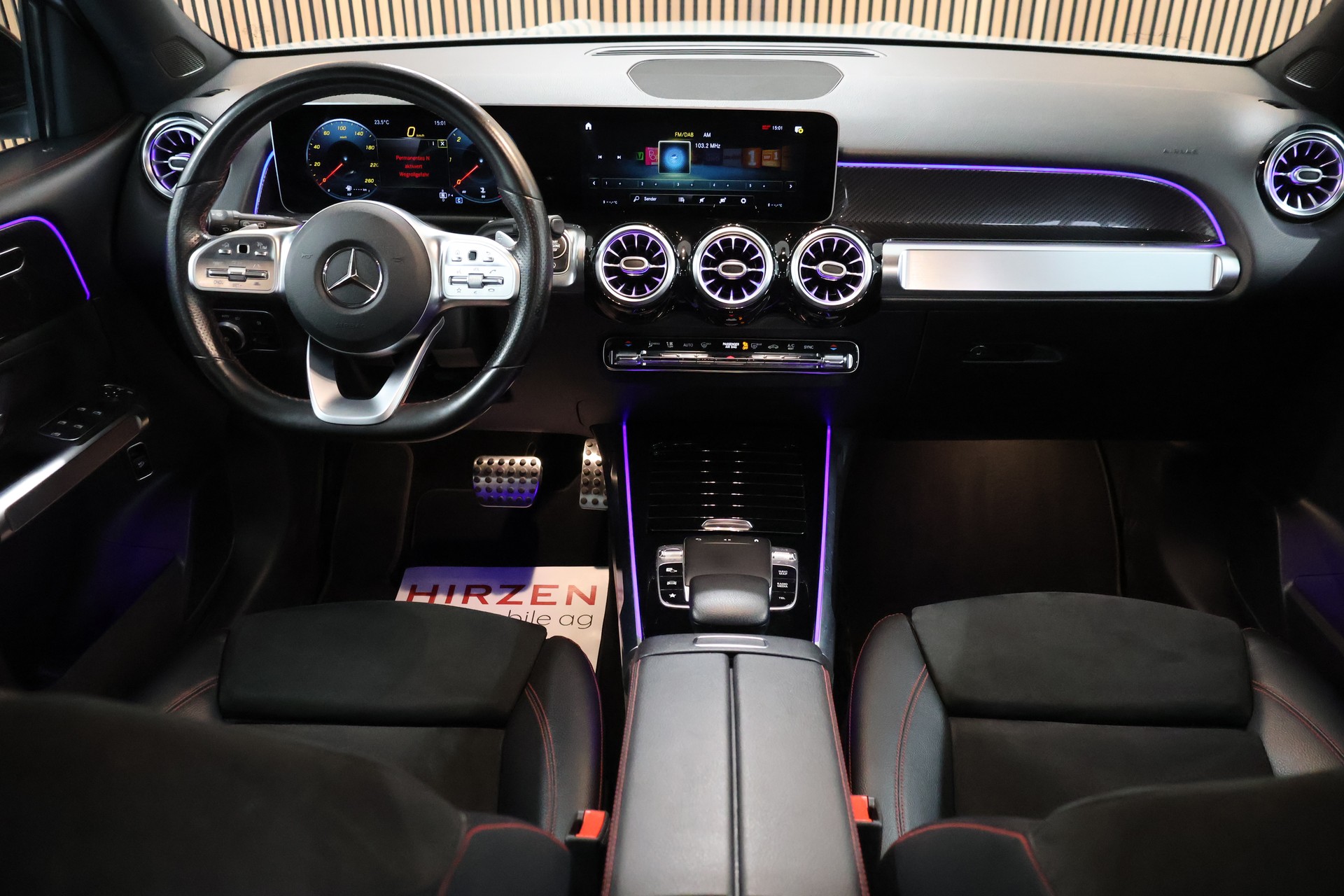 MERCEDES-BENZ GLB 220 d 4Matic AMG Line 8G-Tronic-image-18