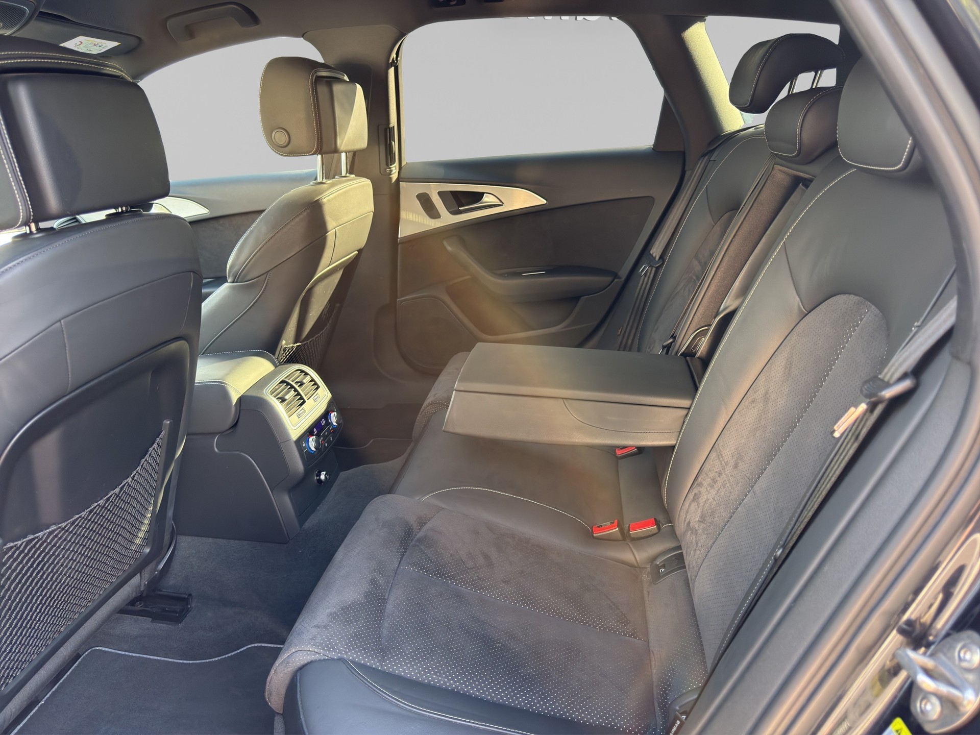 AUDI A6 Avant 3.0 BiTDI V6 quattro tiptronic-image-8