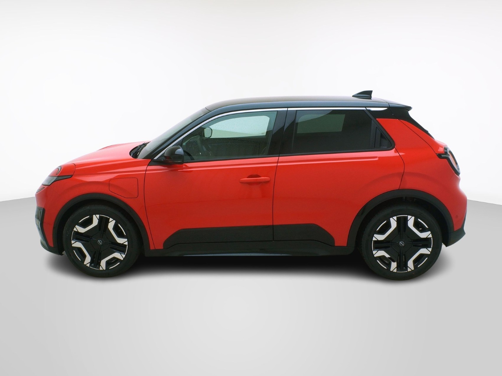 NISSAN Micra Evolve-showroom-element-1