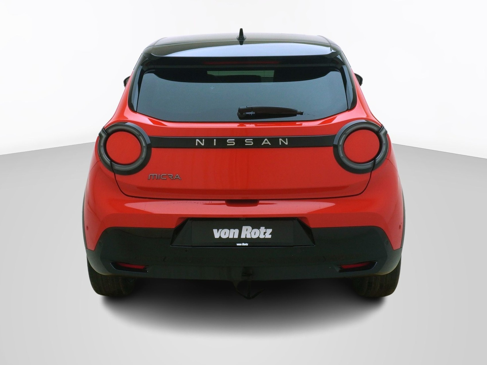 NISSAN Micra Evolve-showroom-element-2