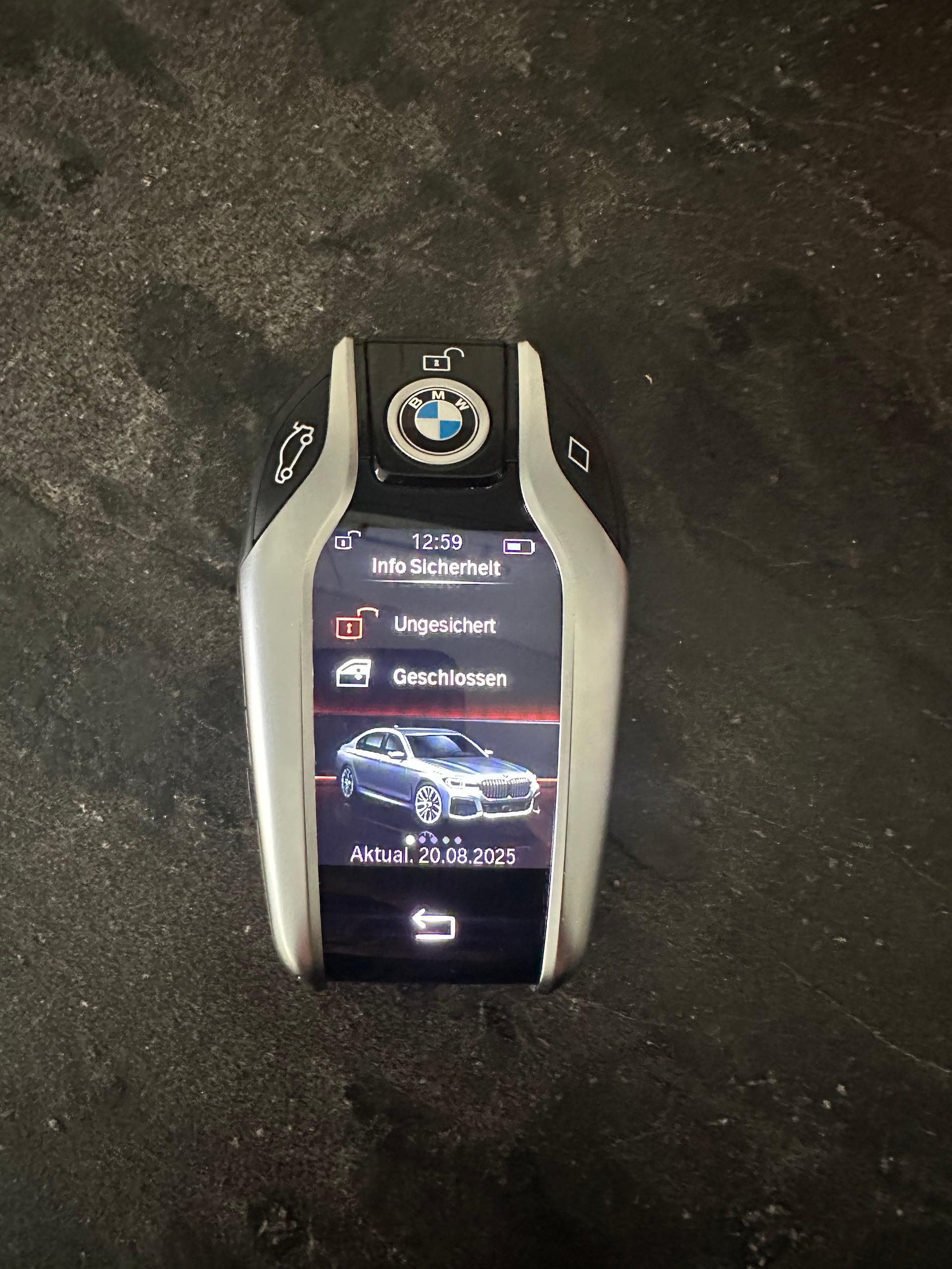 BMW 740d xDrive-image-4