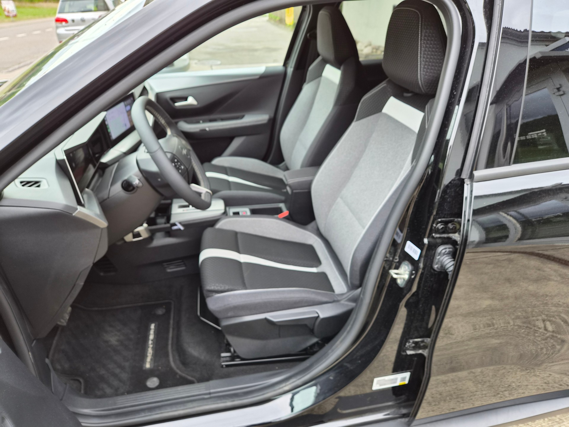 OPEL Frontera 1.2i MHEV GS-image-12