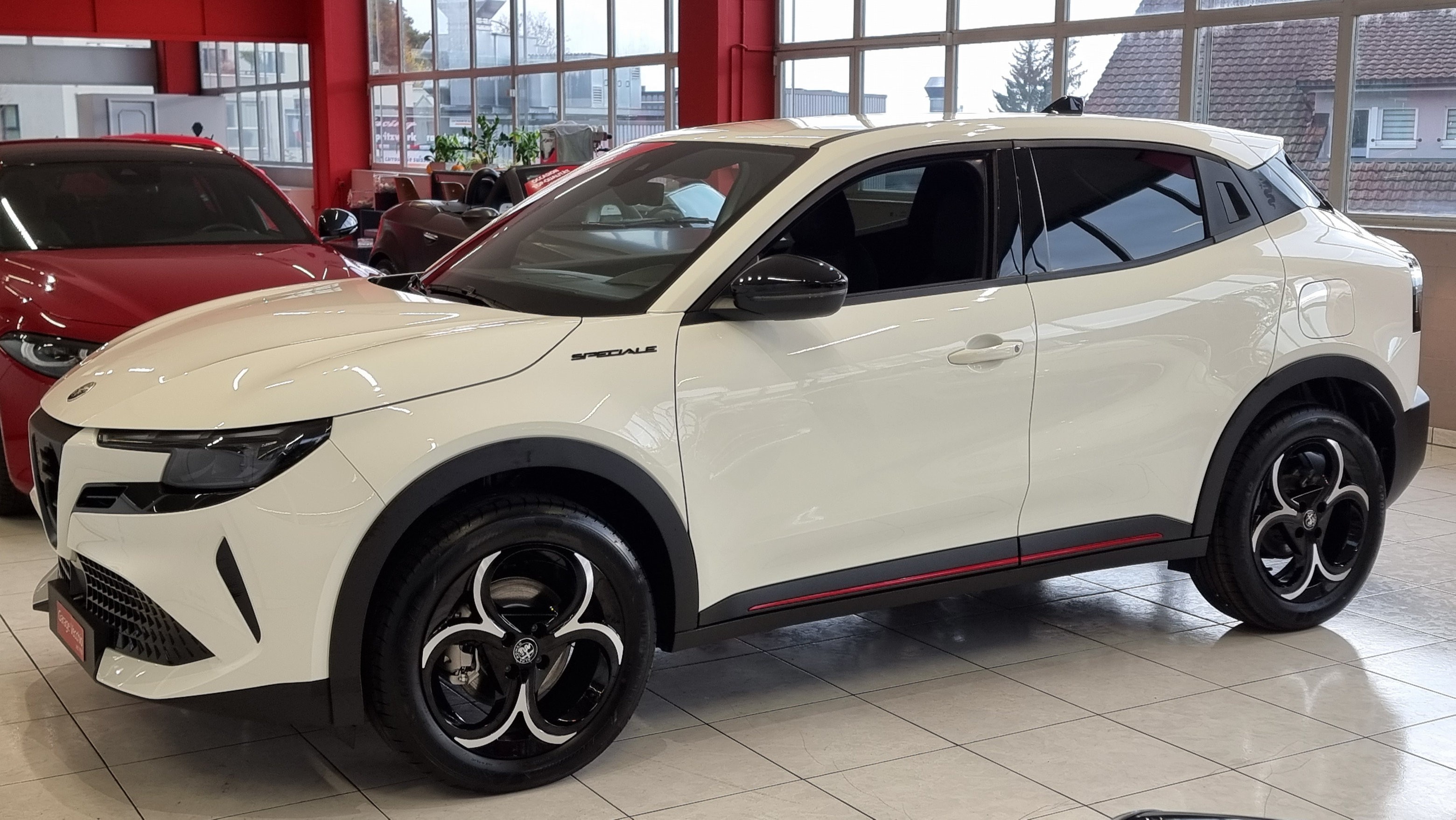 ALFA ROMEO Junior 1.2 Ibrida Speciale (SUV / Geländewagen) Alfa Romeo ALFA ROMEO Junior 1.2 Ibrida Speciale (SUV / Geländewagen)