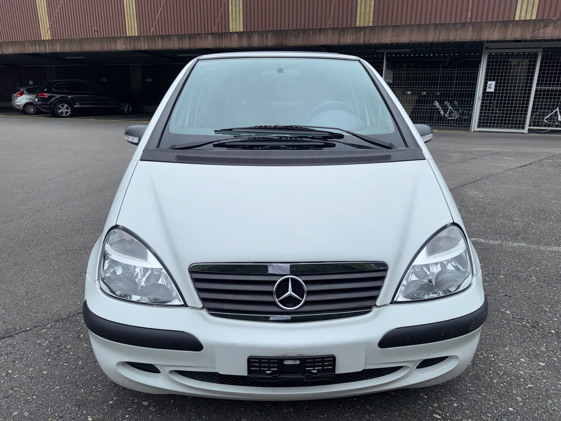MERCEDES-BENZ A 140 Classic-image-5