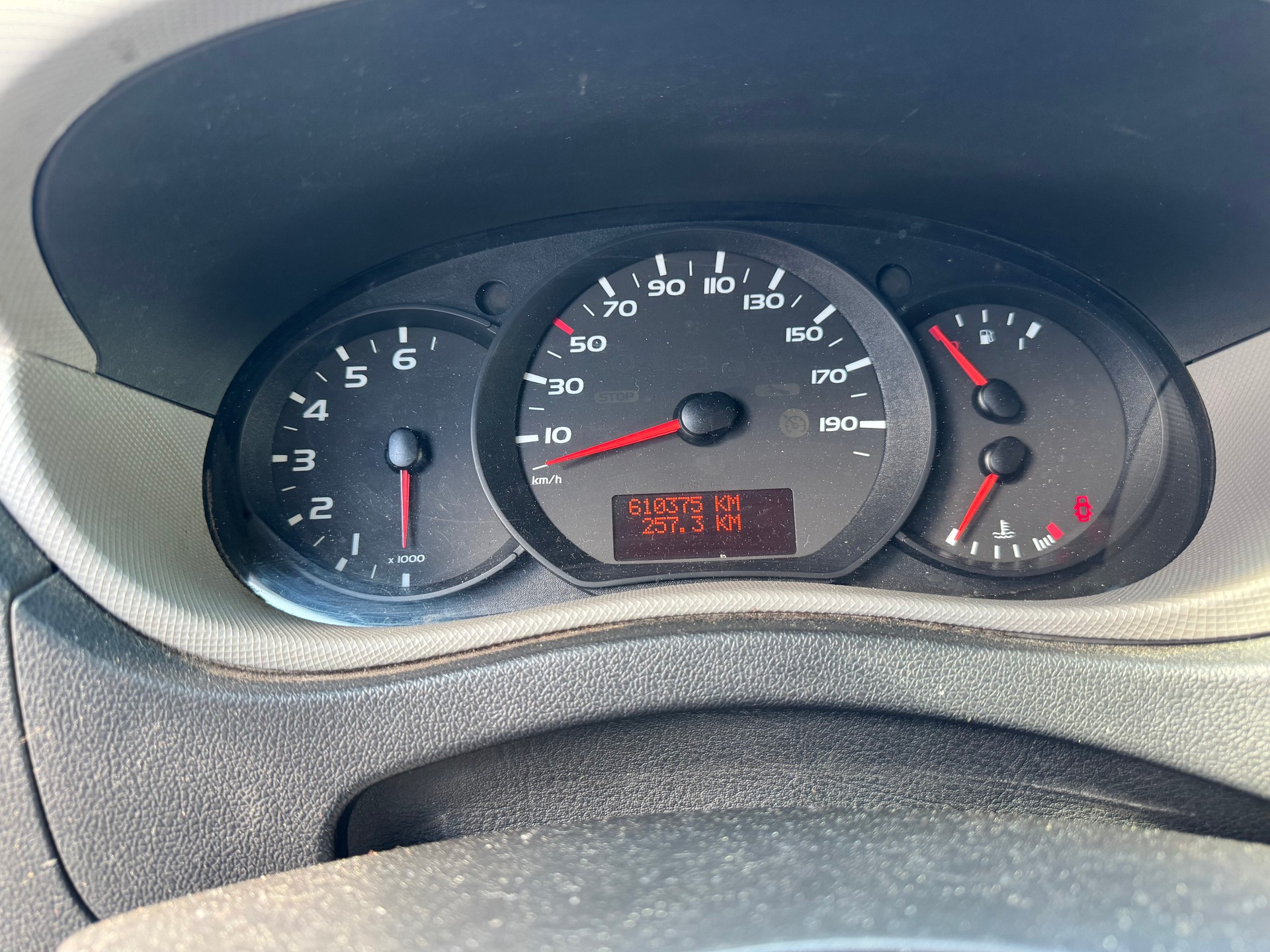 RENAULT Master T35 2.3dCi L3H1-image-9