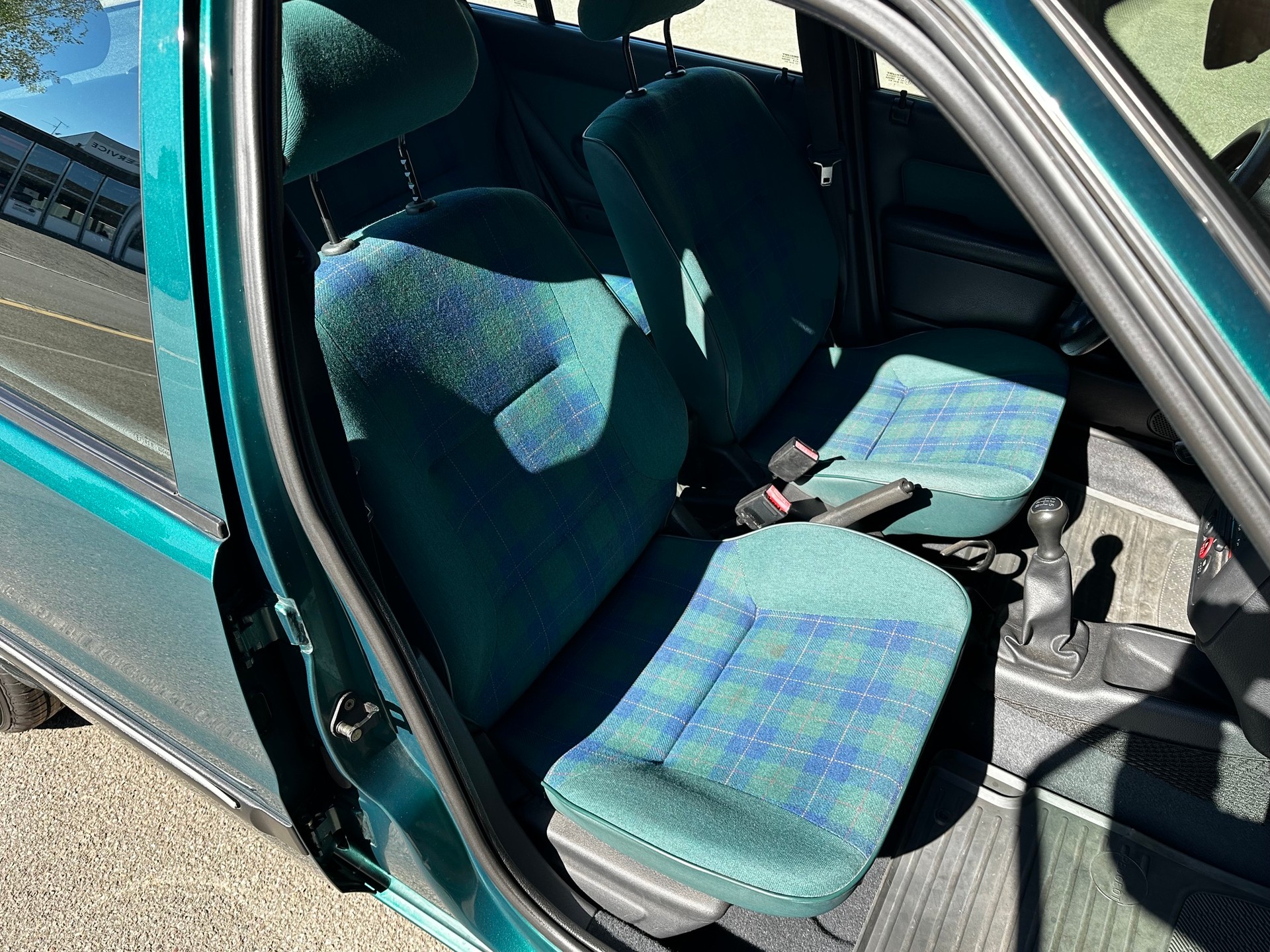 PEUGEOT 106-image-12