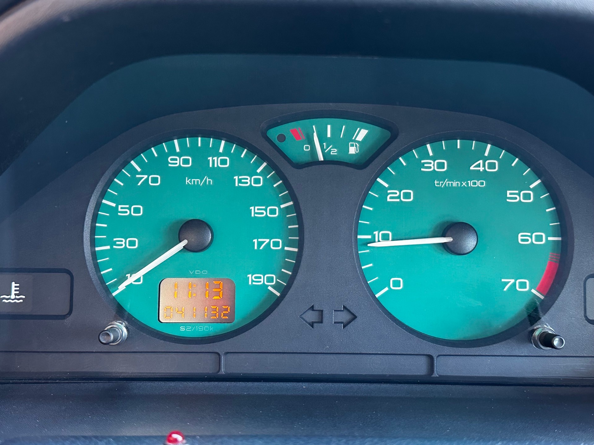 PEUGEOT 106-image-14