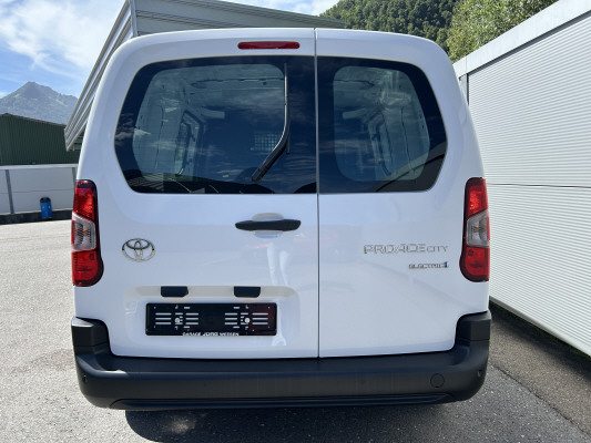 TOYOTA Proace C. Van EV Active L-image-4