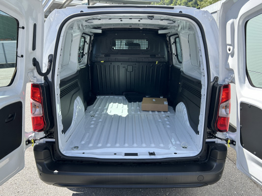 TOYOTA Proace C. Van EV Active L-image-5