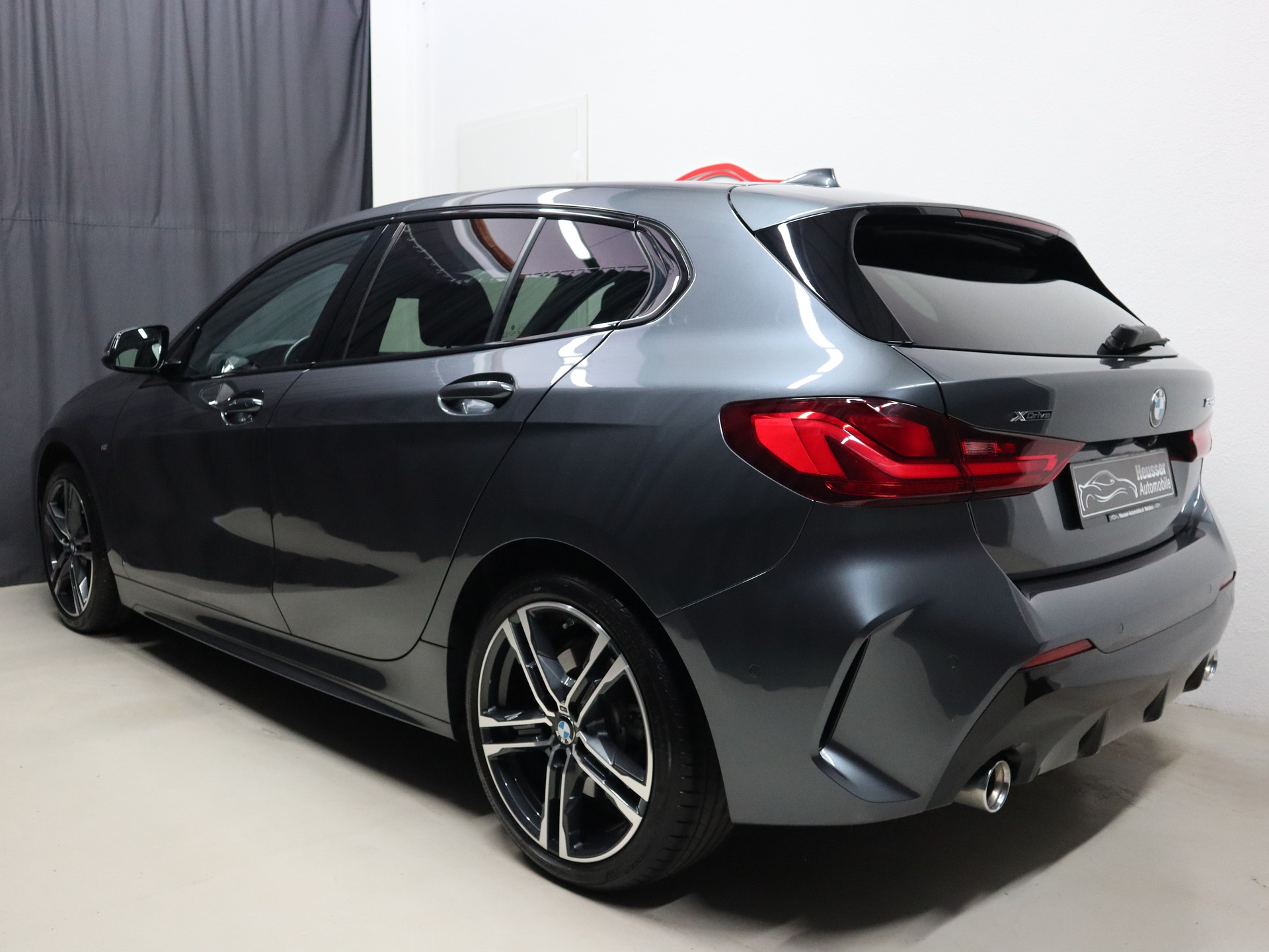 BMW 120d xDrive Steptronic M Sport - Navi - LED - Teil-Leder - Kamera - 190 PS-image-3