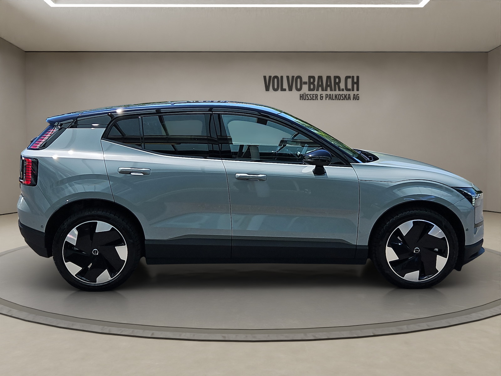 VOLVO EX 30 E60 Twin Ultra Performance AWD-image-5