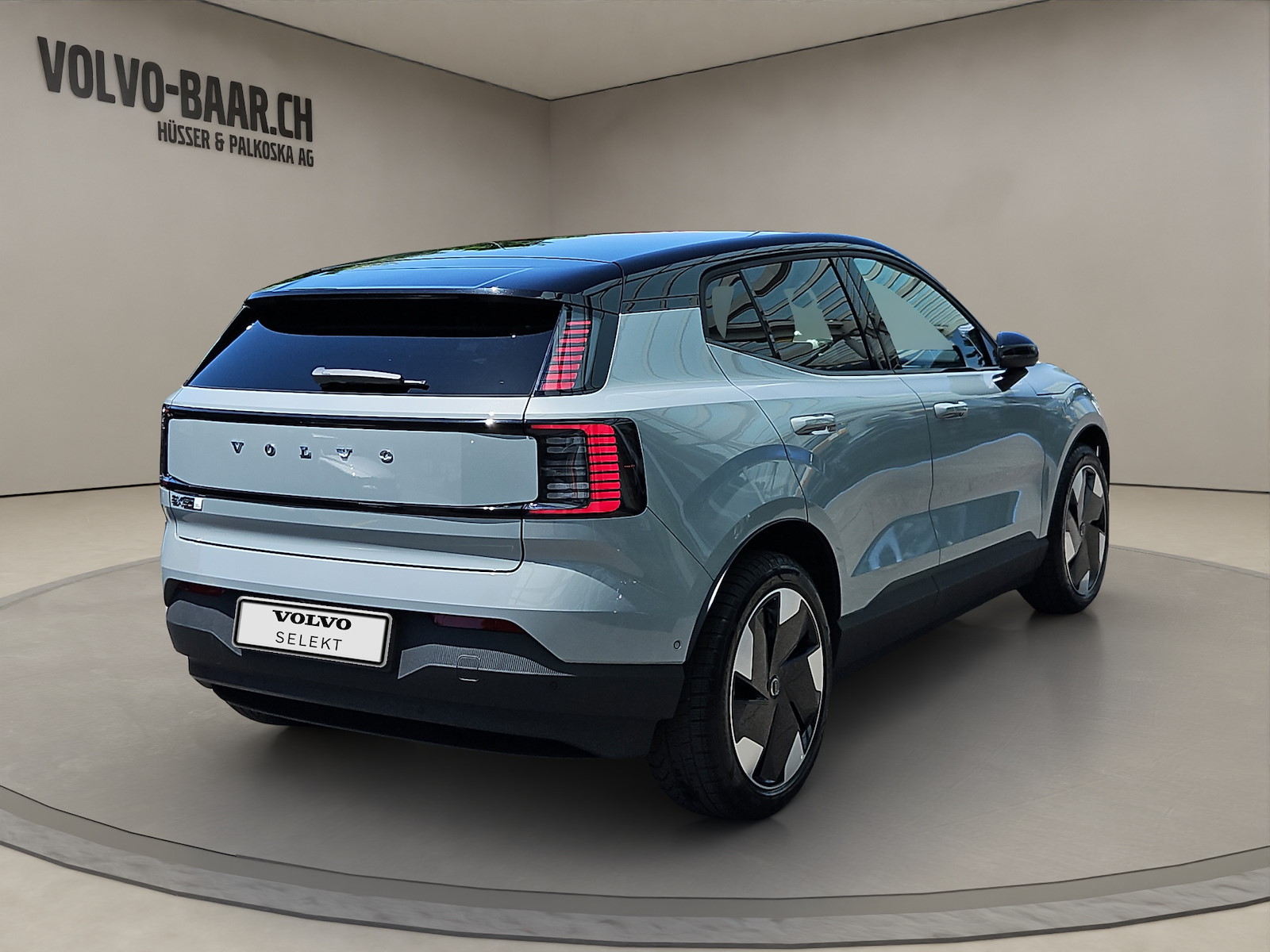 VOLVO EX 30 E60 Twin Ultra Performance AWD-image-4