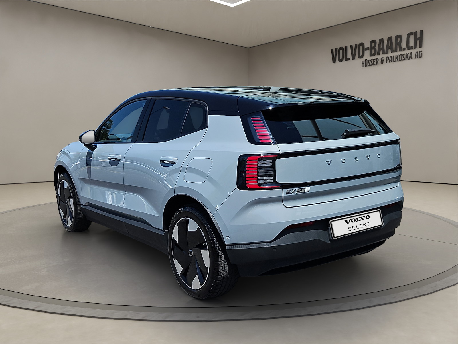 VOLVO EX 30 E60 Twin Ultra Performance AWD-image-2