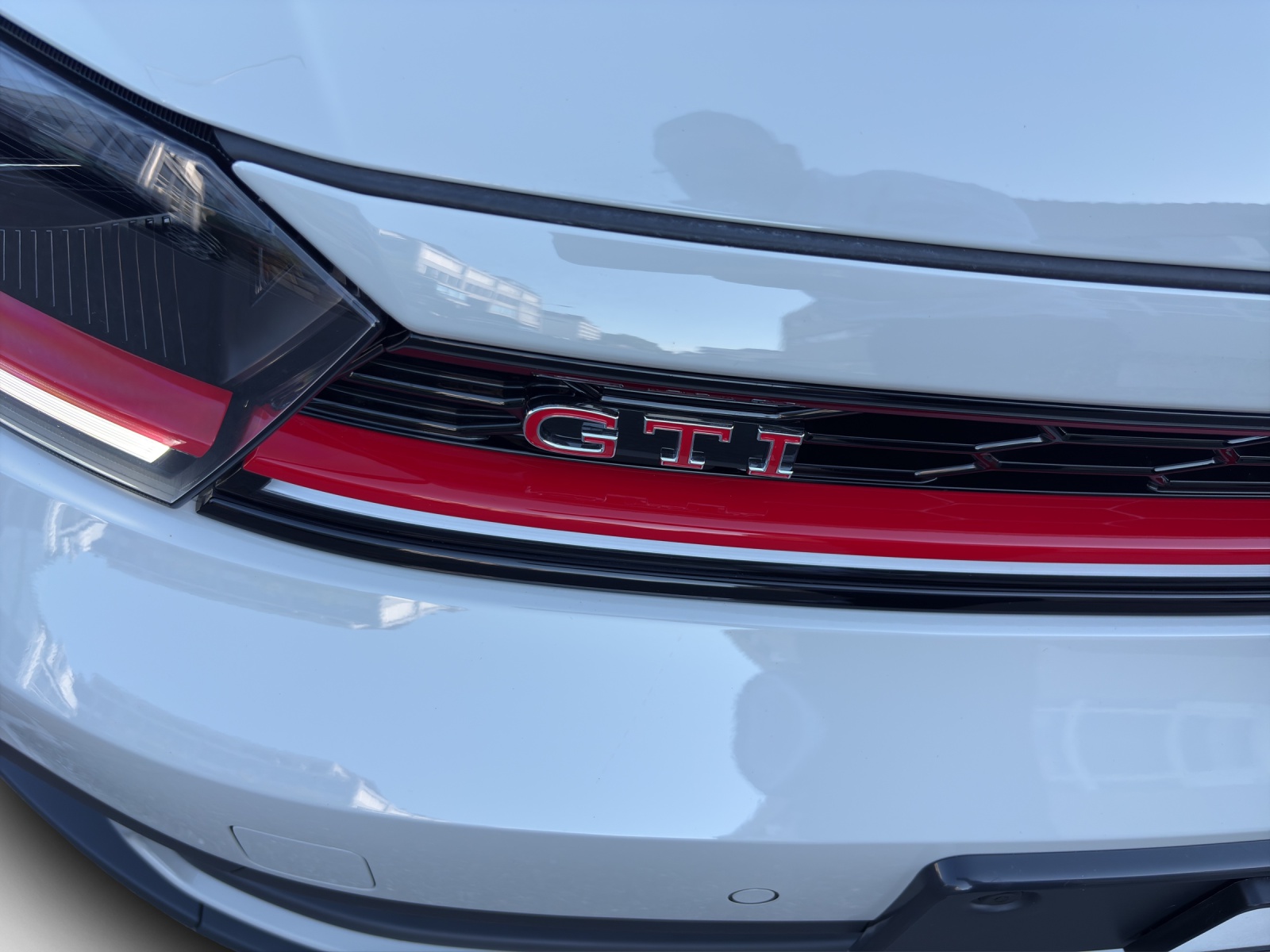 VW Polo 2.0 TSI GTI DSG-image-15