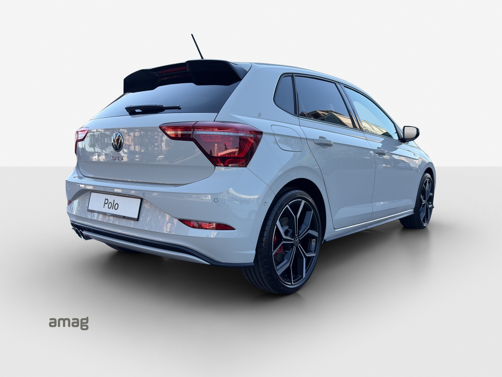VW Polo 2.0 TSI GTI DSG-image-4