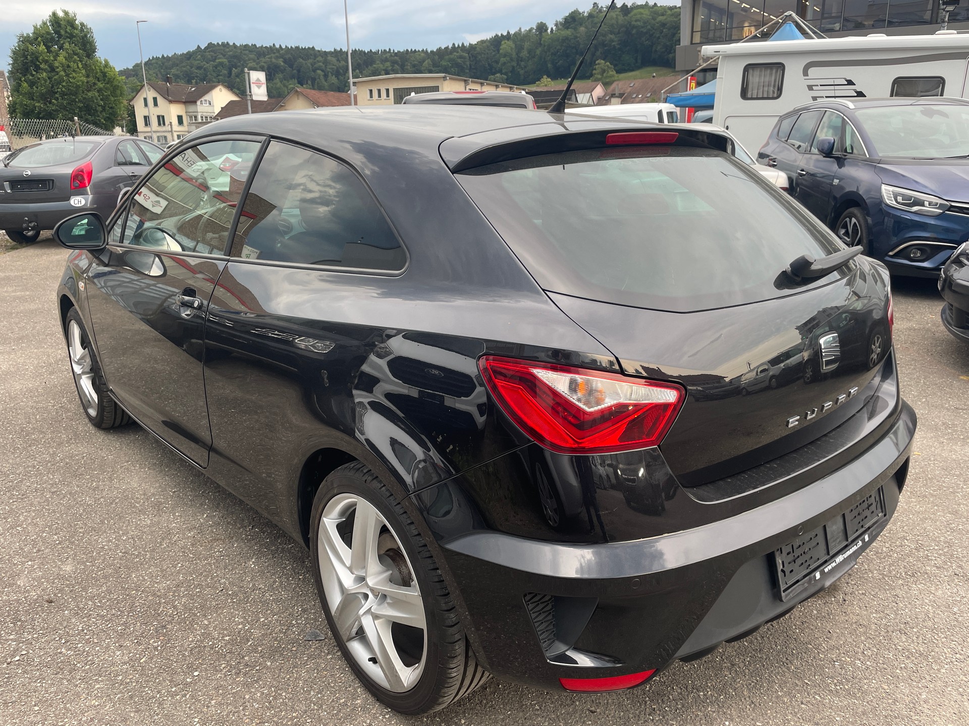 SEAT Ibiza SC 1.4 TSI Cupra DSG-image-4
