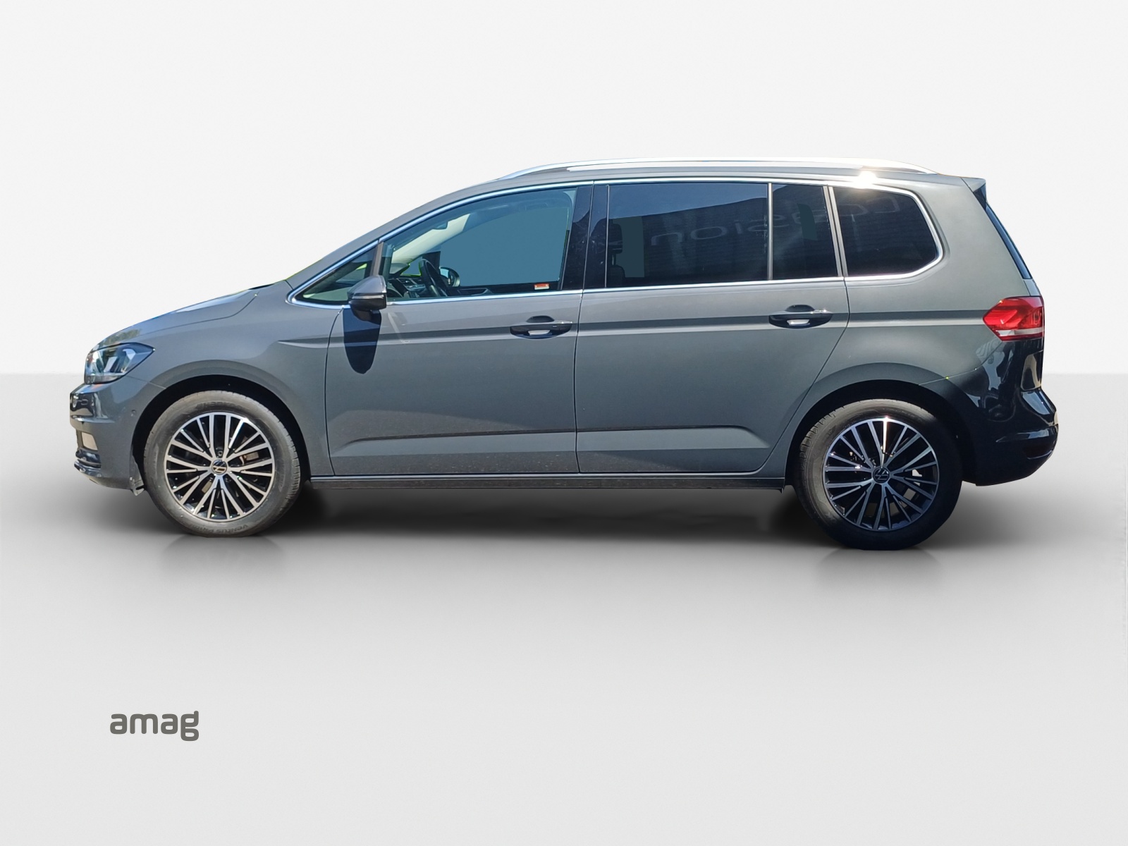 VW Touran 1.5 TSI EVO Highline DSG-image-1