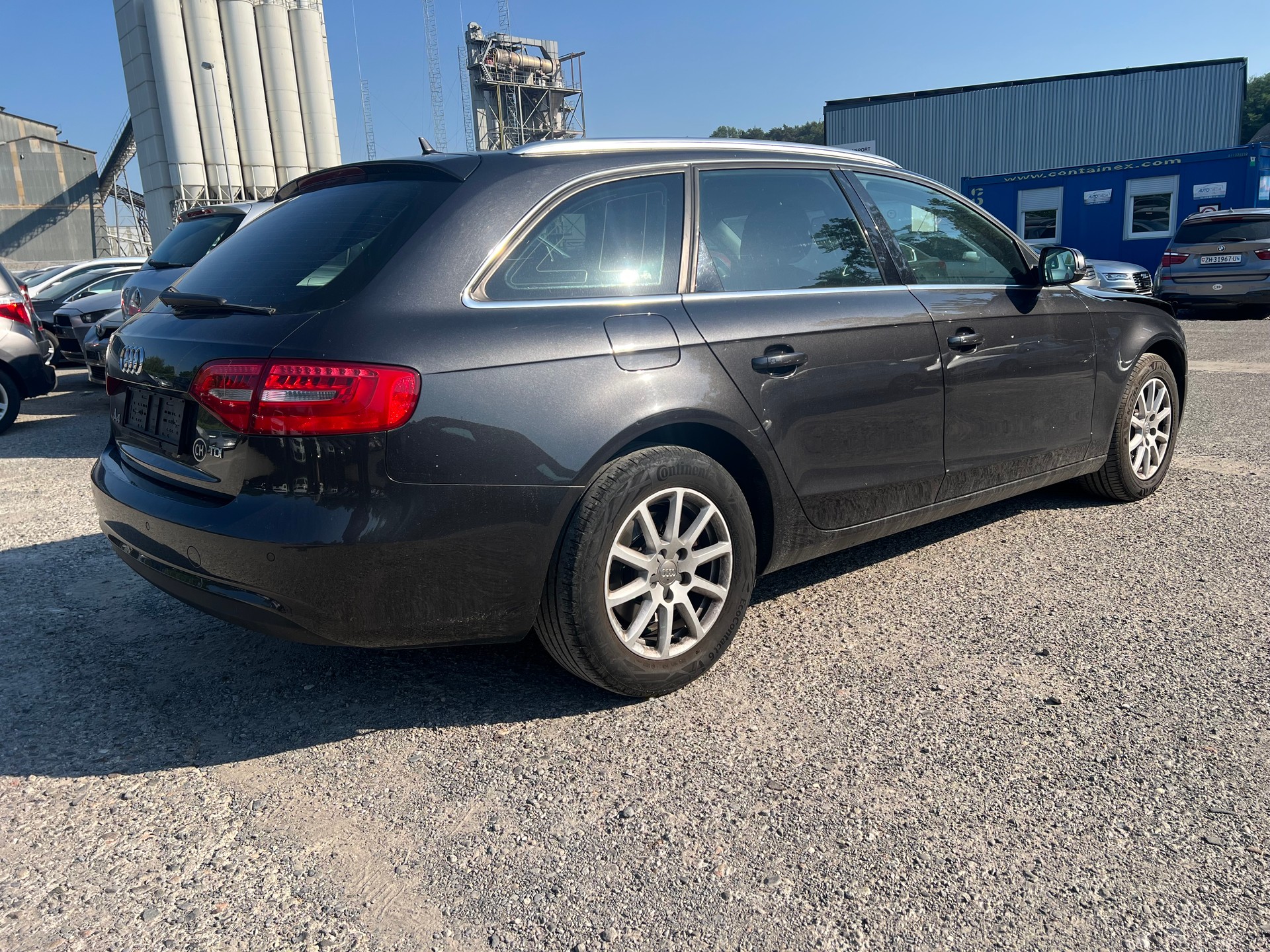 AUDI A4 Avant 2.0 TDI multitronic-image-2