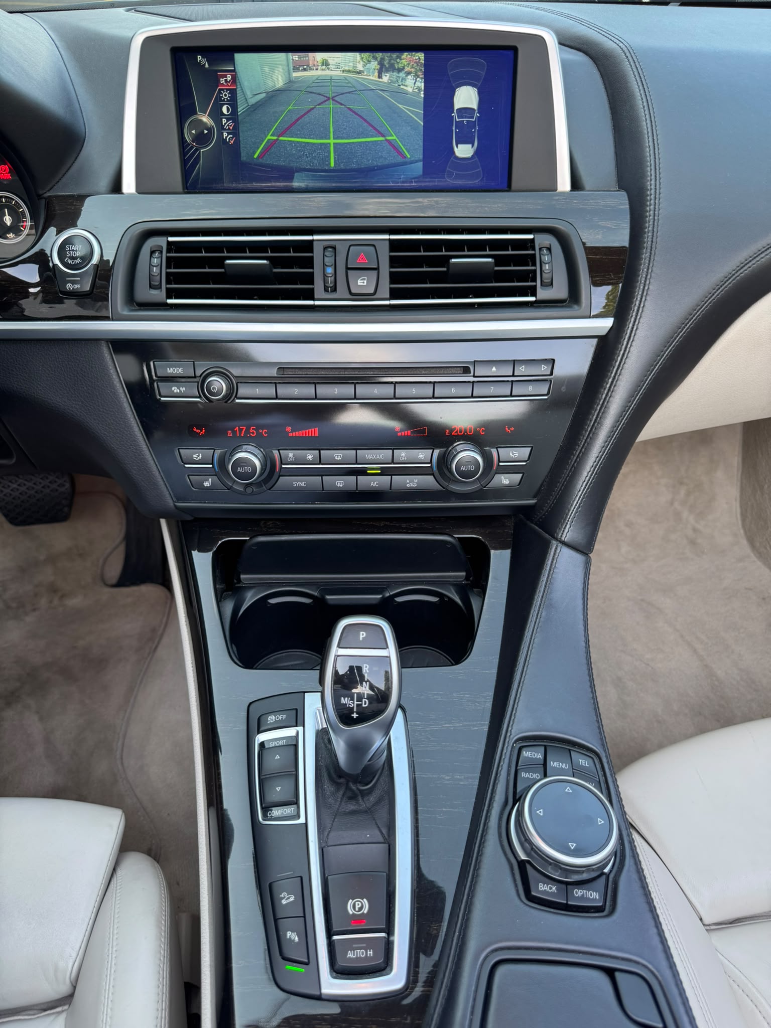 BMW 640i xDrive Cabriolet-image-19