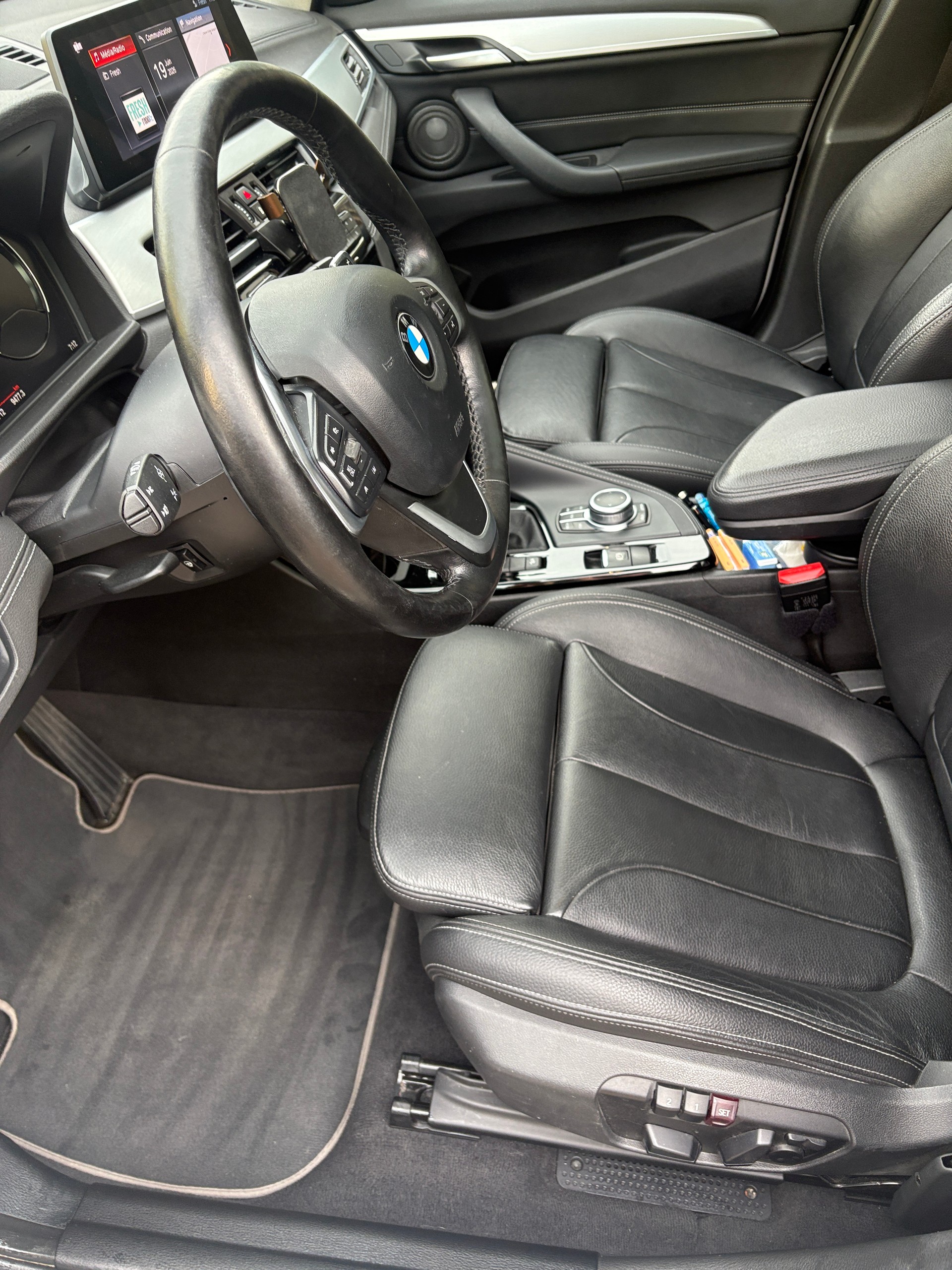 BMW 25d xDrive-image-2