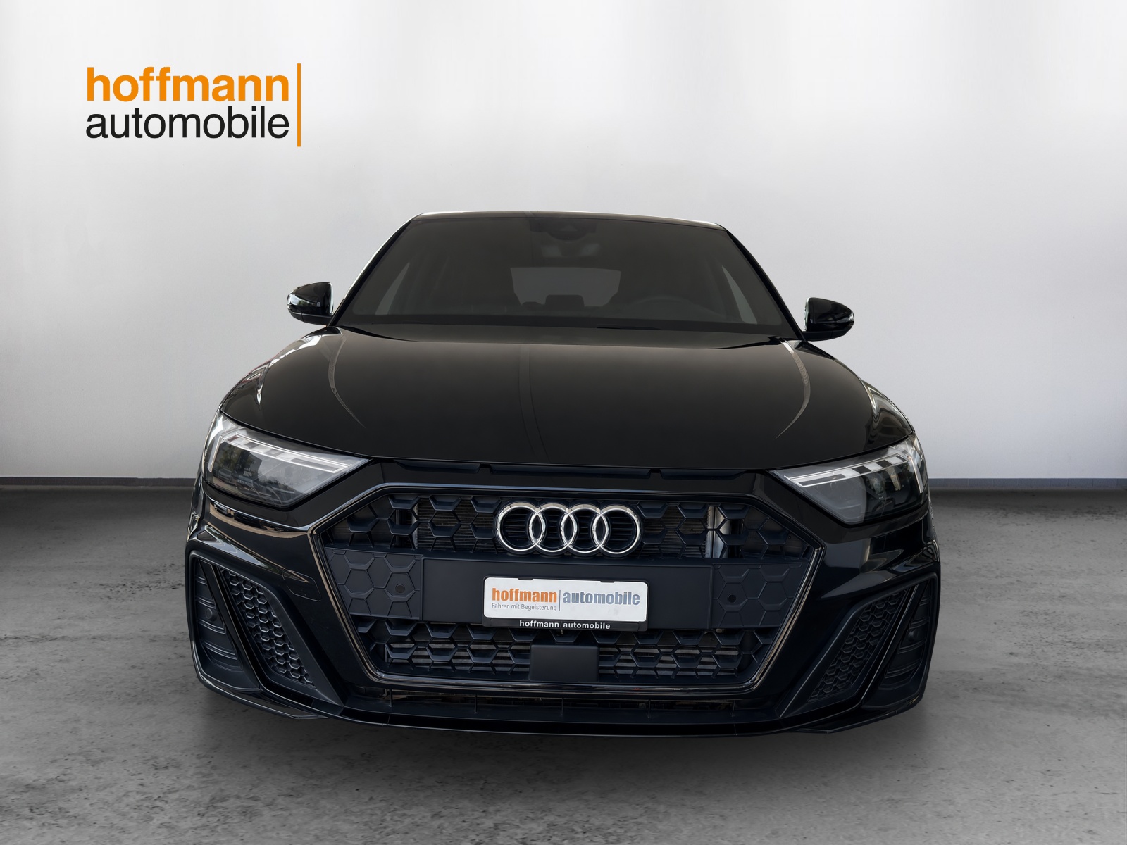 AUDI A1 Sportback 40 TFSI S Line S-tronic-showroom-element-1