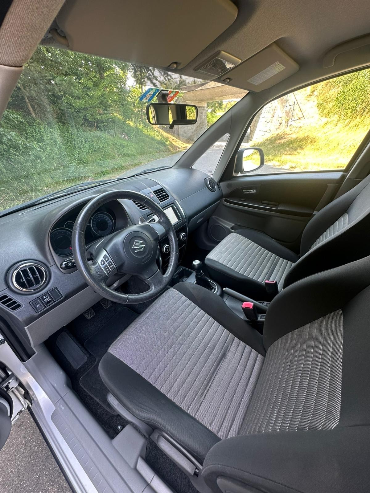 SUZUKI SX4 1.6 16V GL Top 4WD-image-11