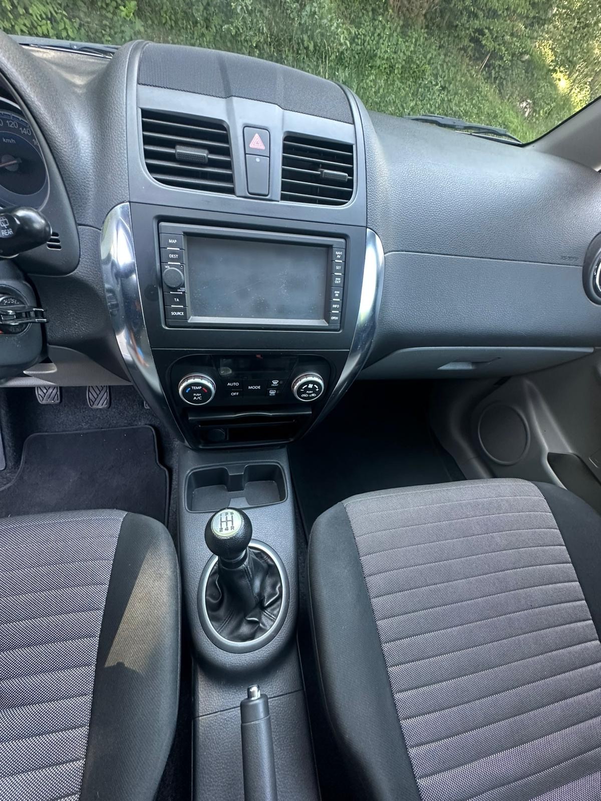 SUZUKI SX4 1.6 16V GL Top 4WD-image-9