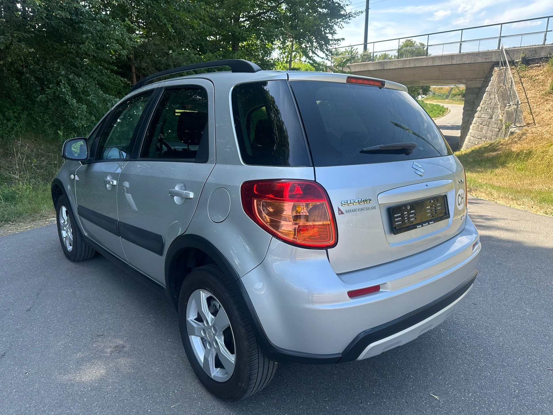 SUZUKI SX4 1.6 16V GL Top 4WD-image-4