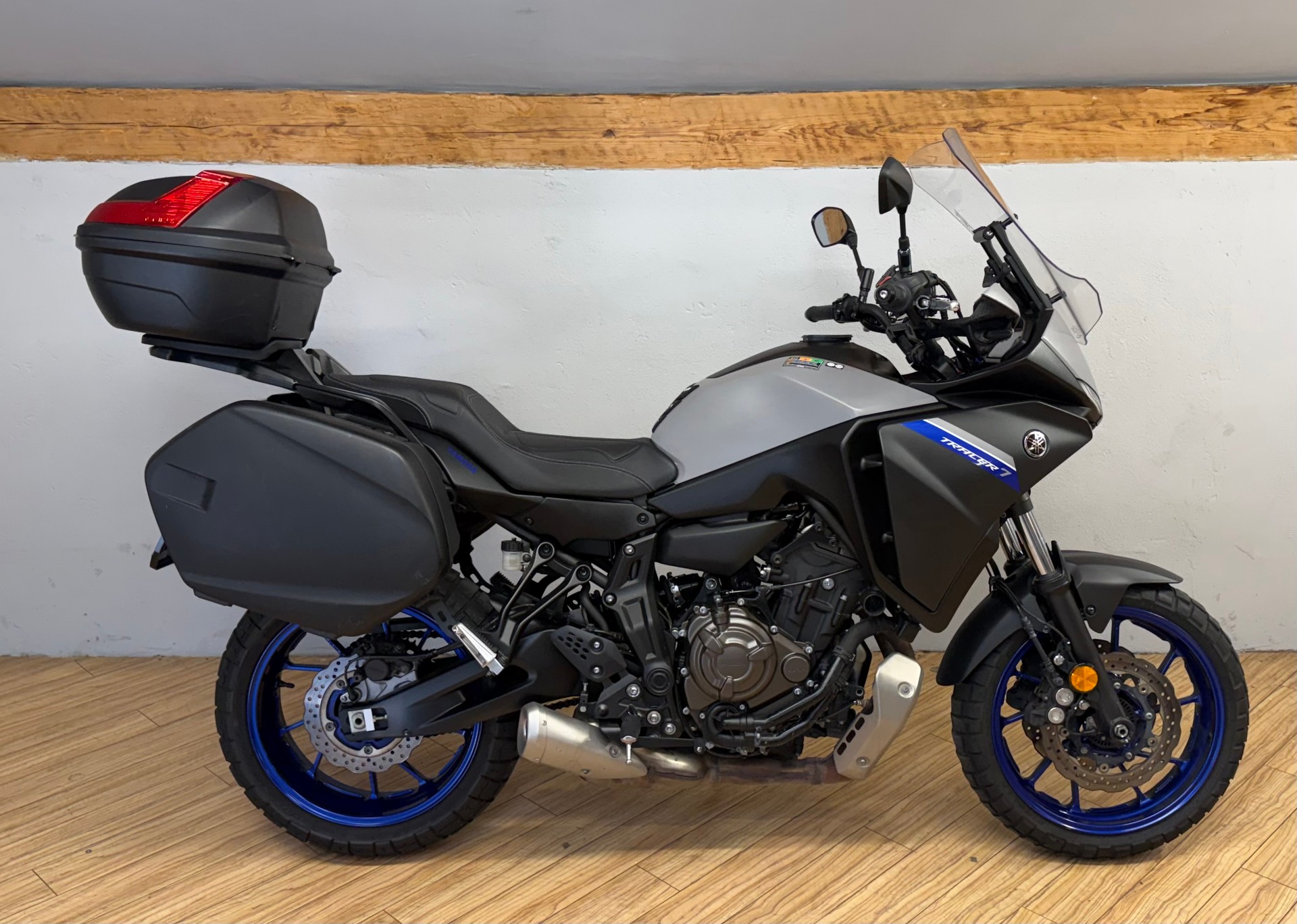 YAMAHA Tracer 7 (35kW)-showroom-element-1