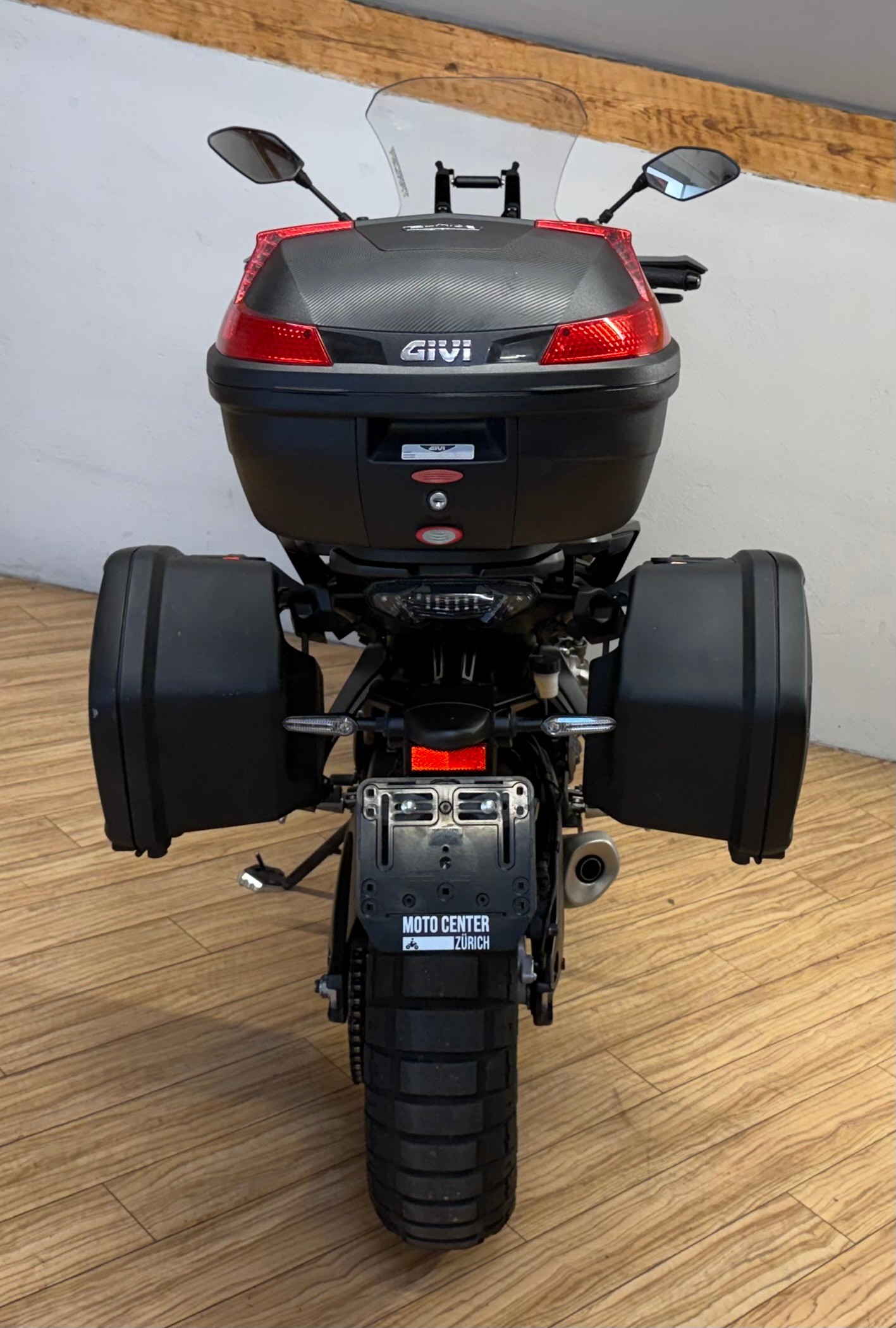 YAMAHA Tracer 7 (35kW)-showroom-element-3