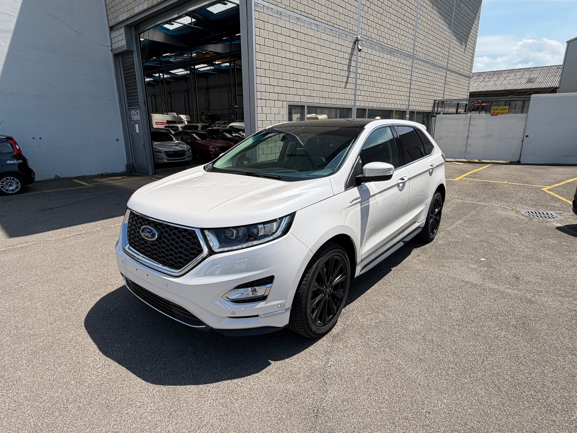 FORD Edge 2.0 TDCi Vignale 4WD PowerShift-image-7